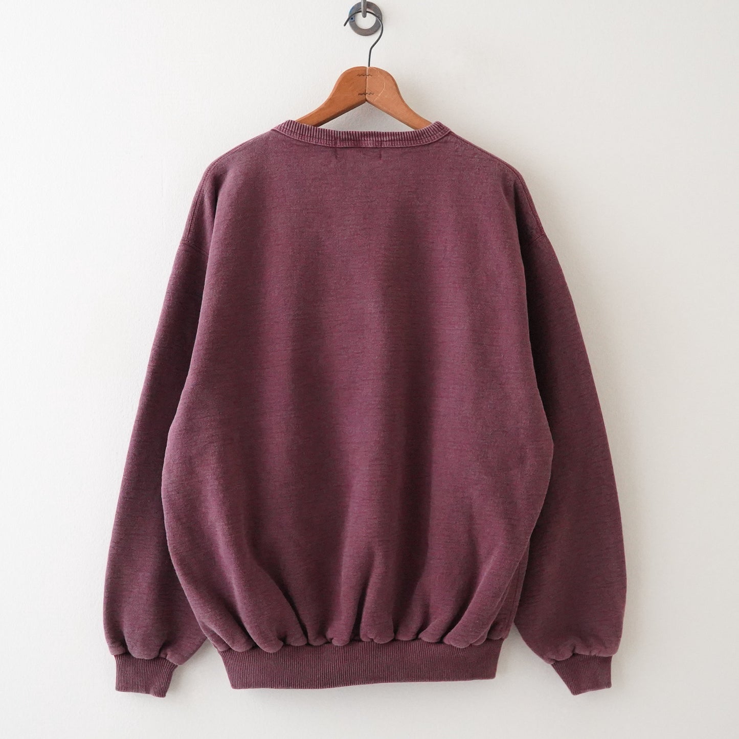 MAPLE FLAG sweat