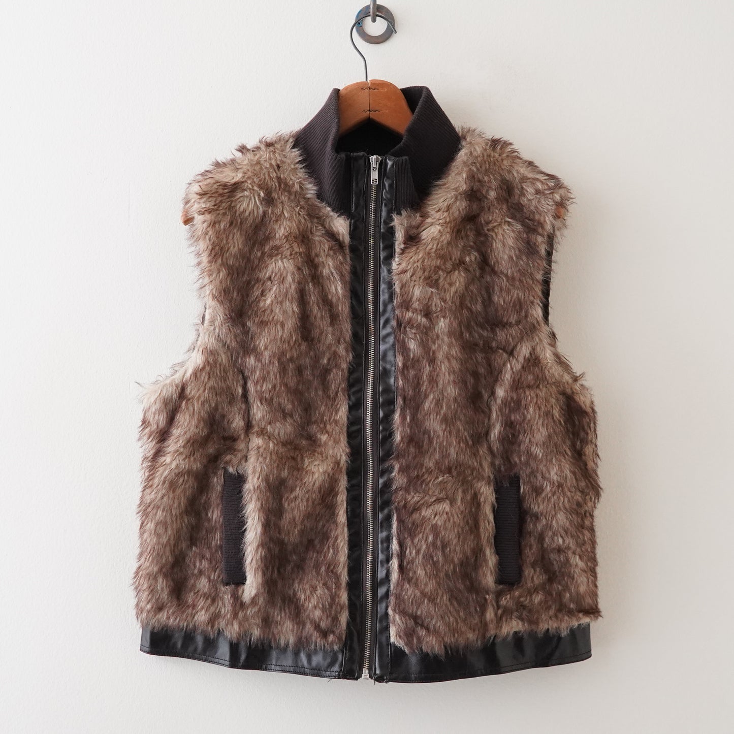 TOUMAI fur vest