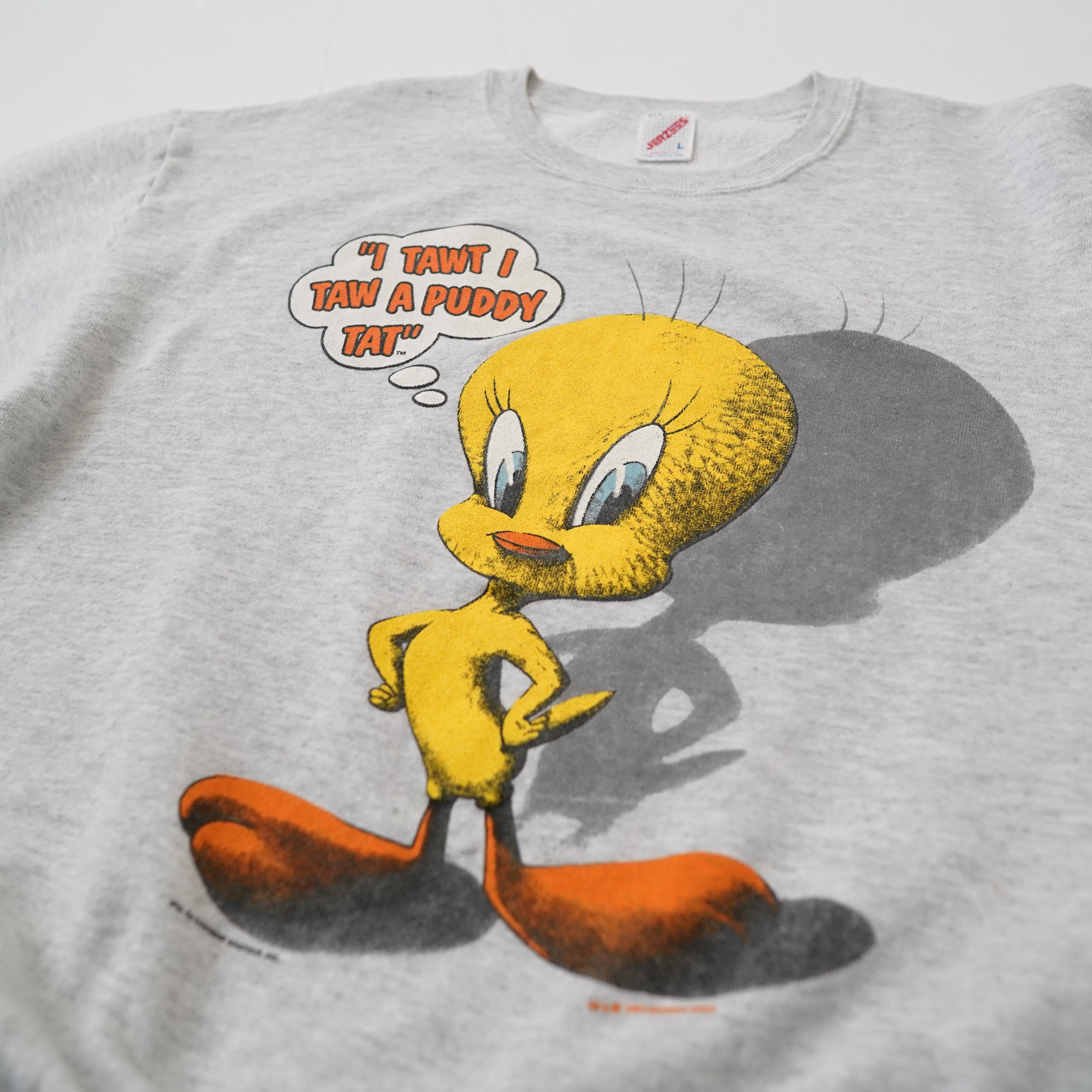 90s LOONEY TUNES sweat – NEVERKNOWS
