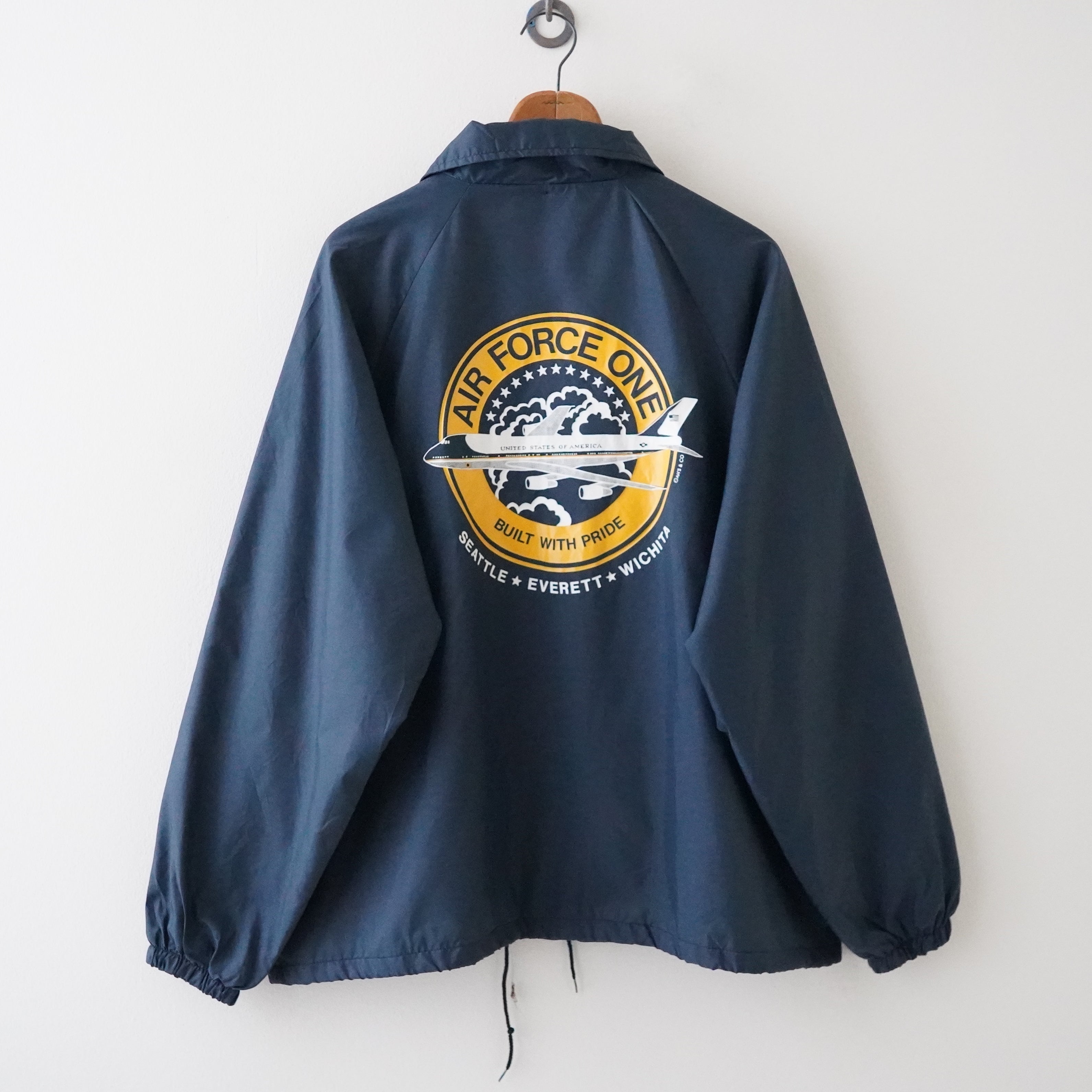 AIR FORCE ONE nylon jacket NEVER KNOWS