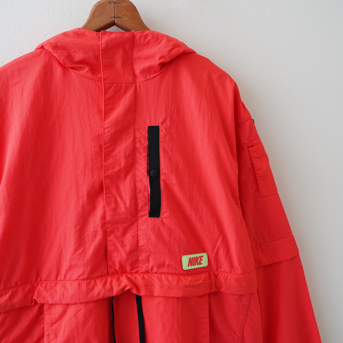 NIKE anorak jacket