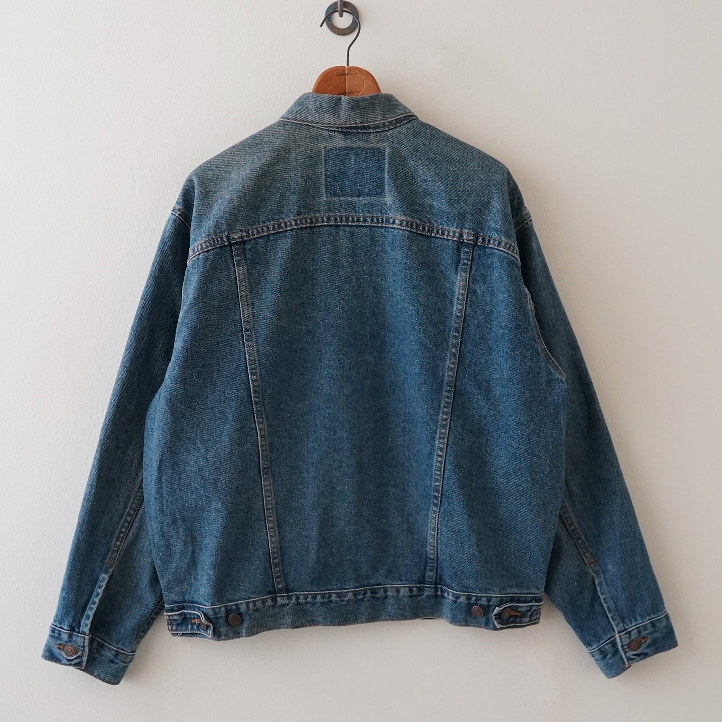 90s Levi's denim jacket