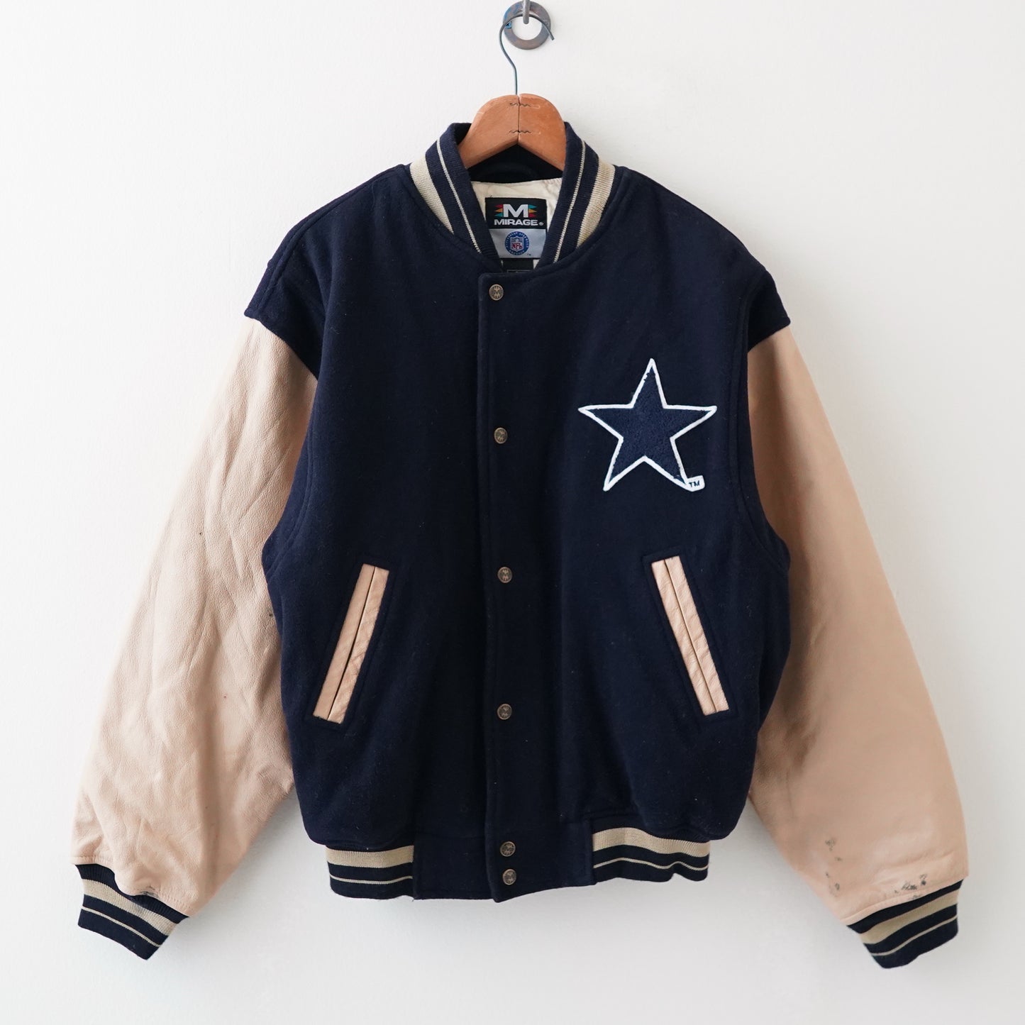 90s Dallas Cowboys stadium jacket