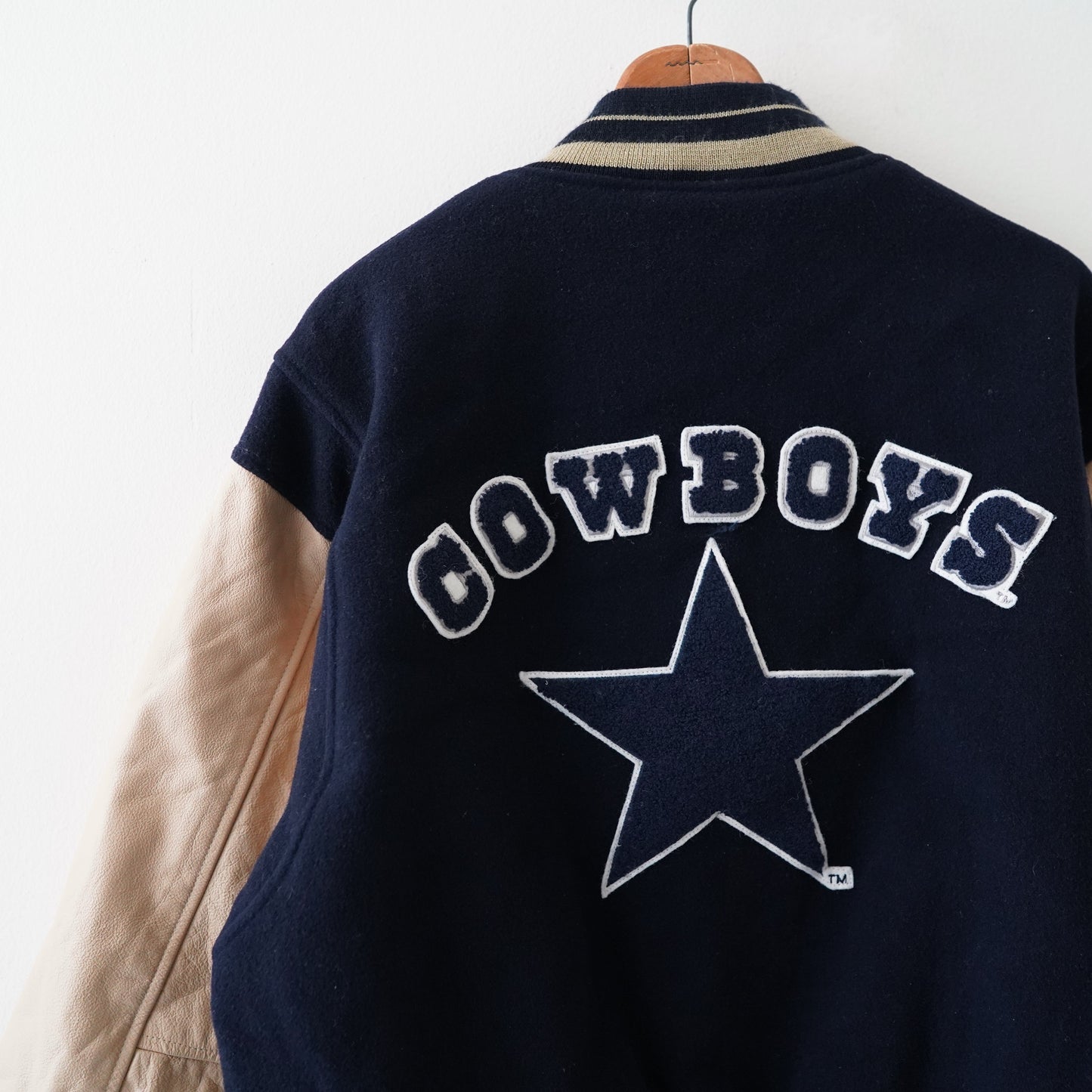 90s Dallas Cowboys stadium jacket