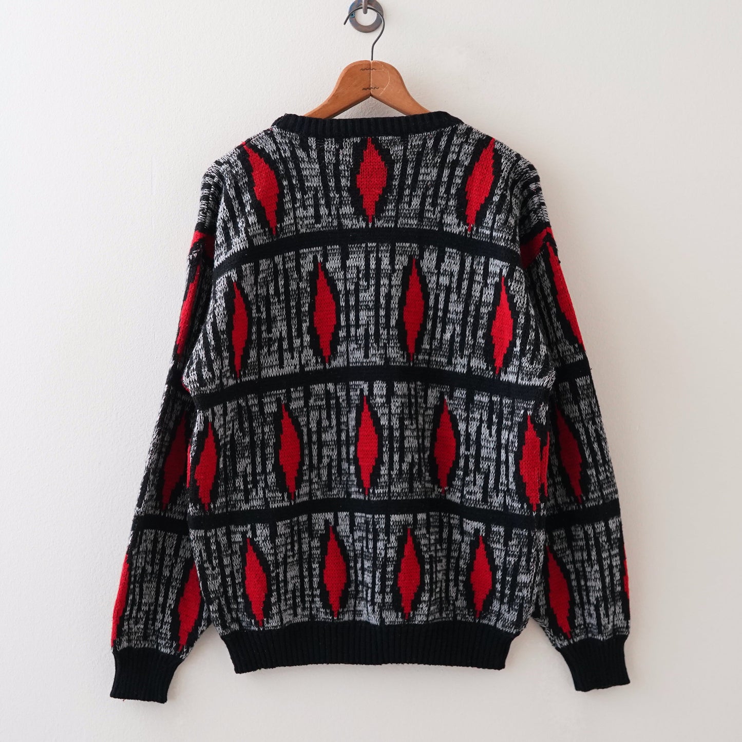 pattern sweater