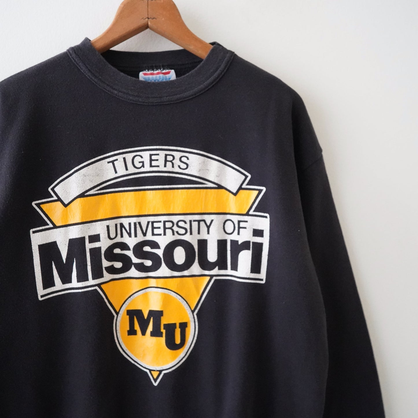 Missouri TIGERS sweat