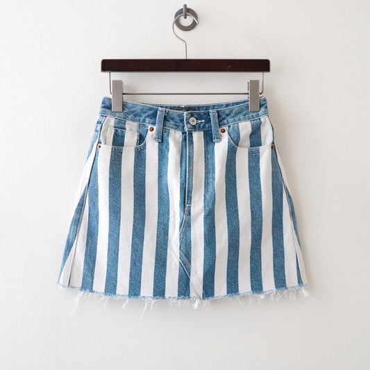 Abercrombie & Fitch srtiped denim skirt