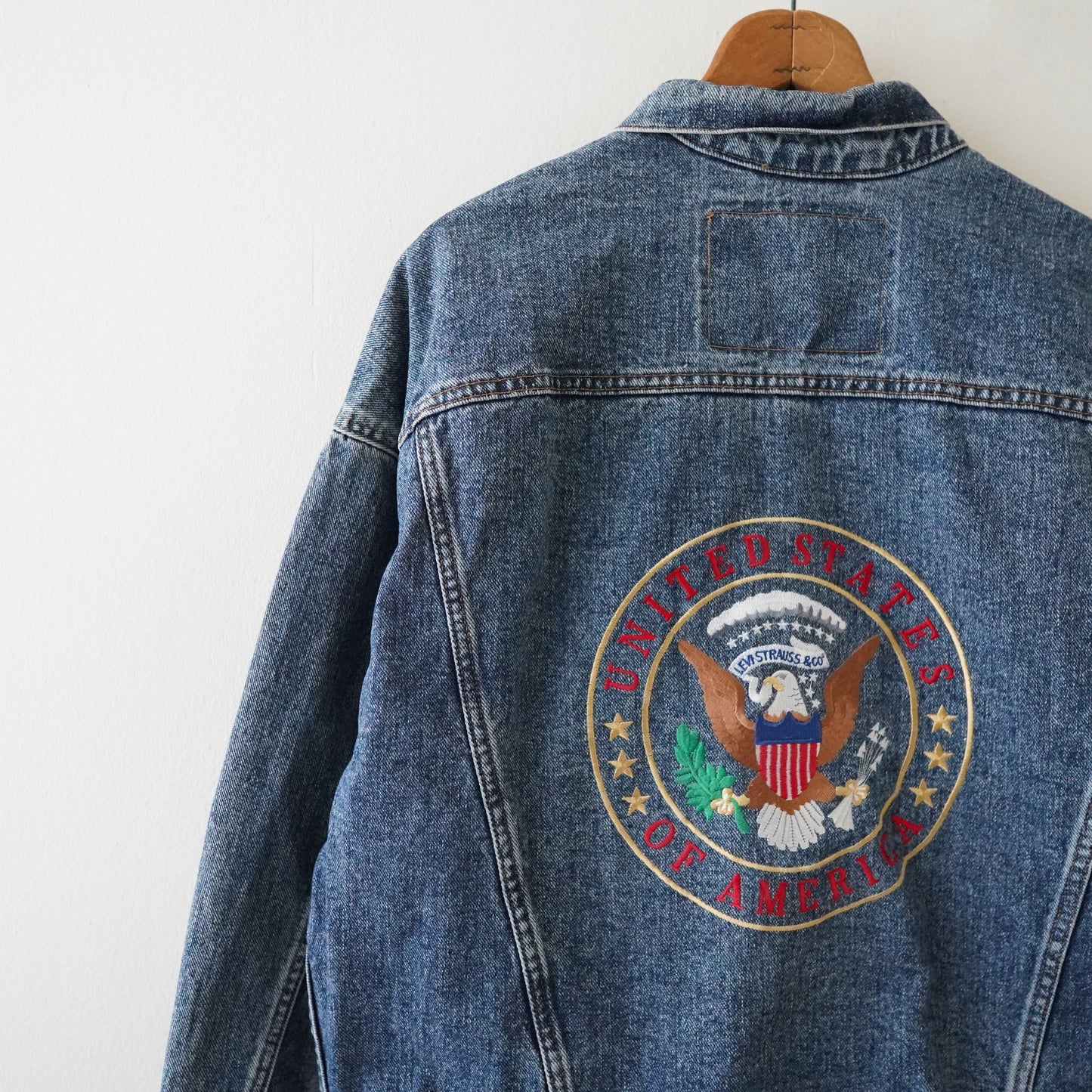 90s Levi's denim jacket