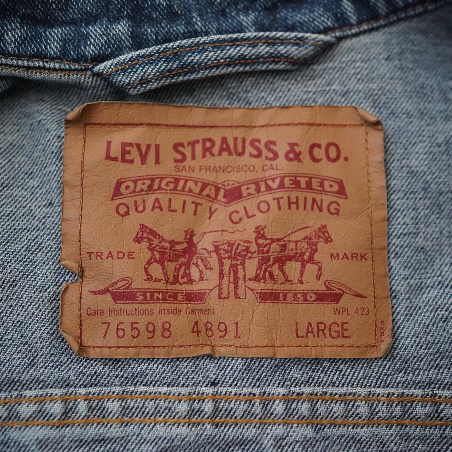 90s Levi's denim jacket