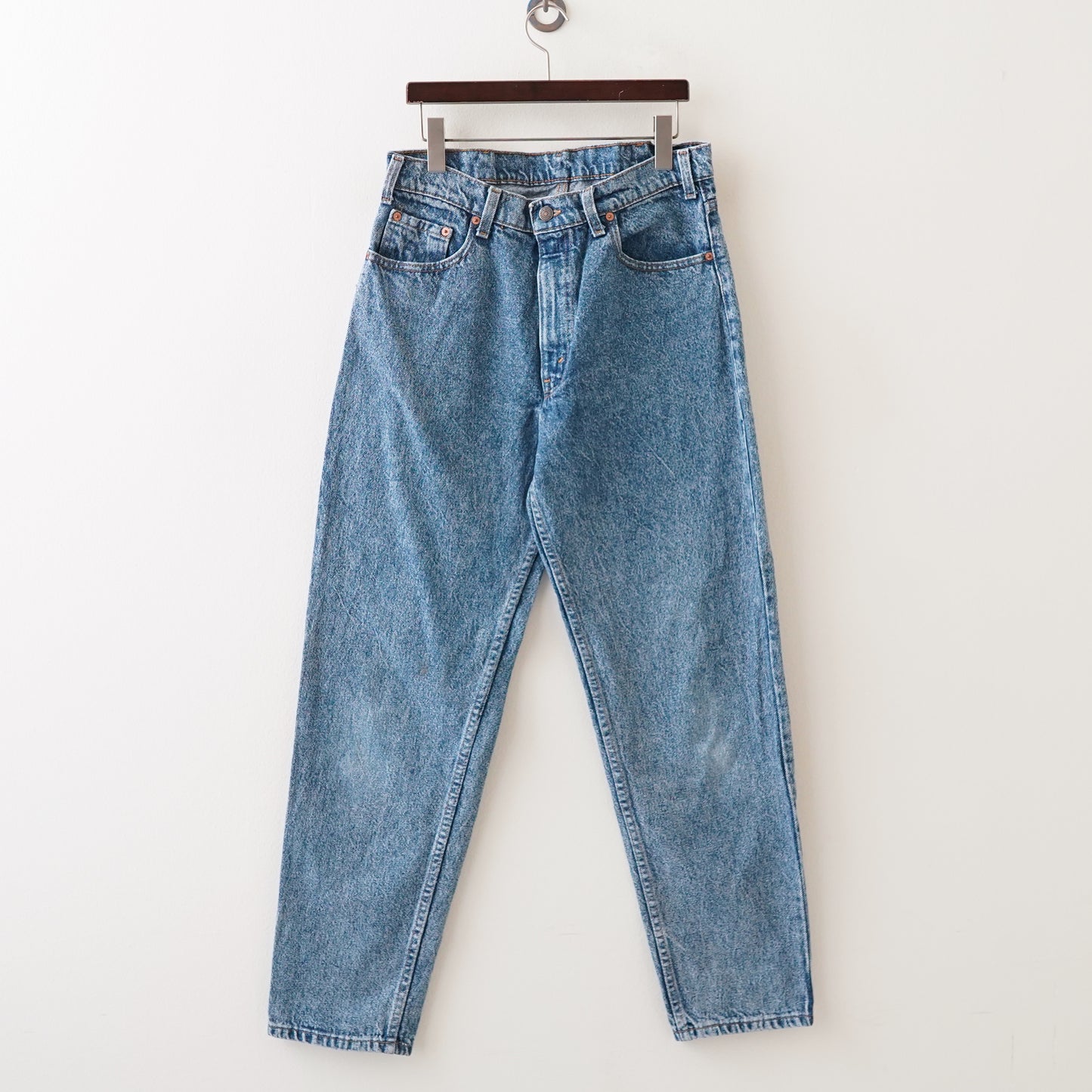 90s Levi's tapered denim pants