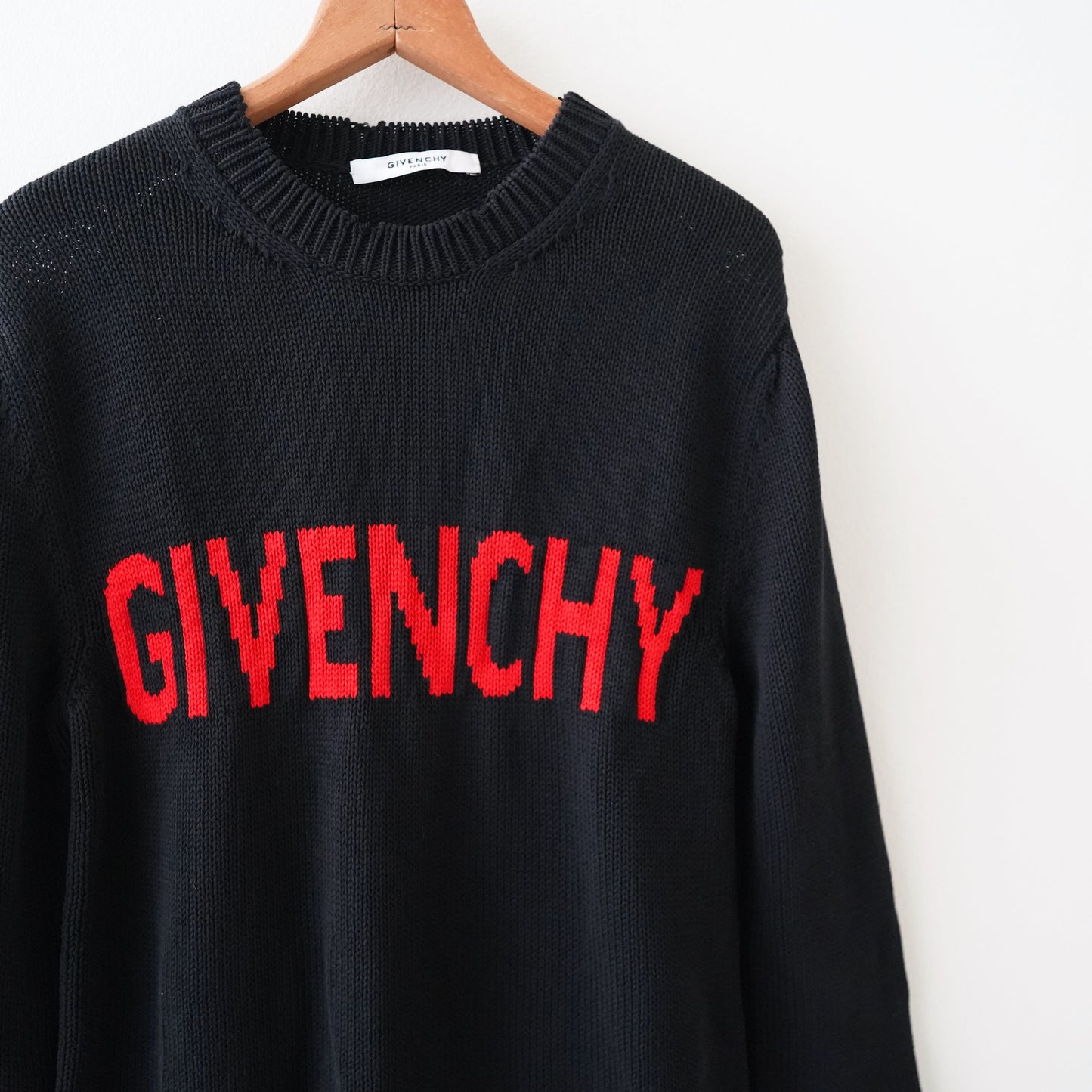 GIVENCHY knit sweater