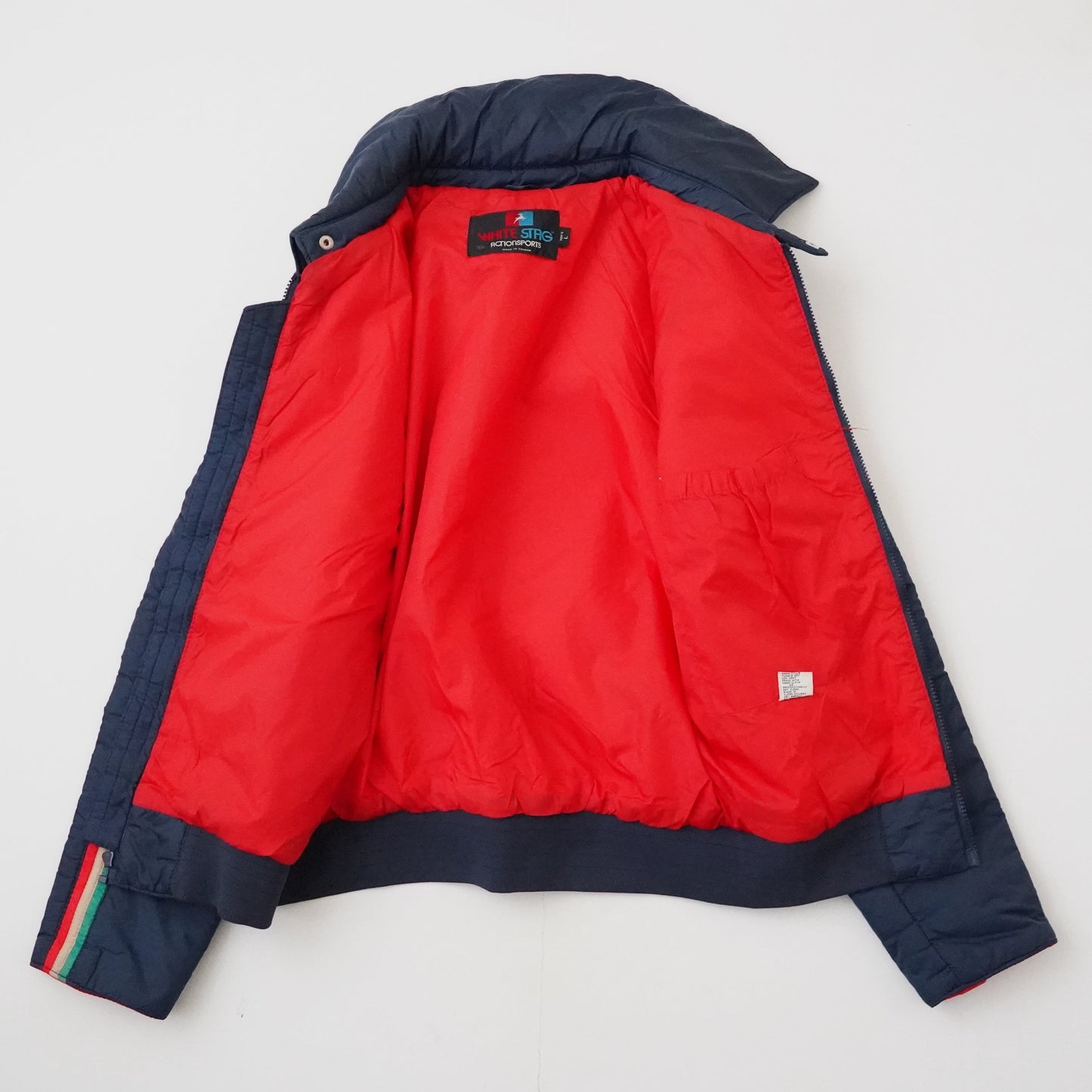 WHITE STAG nylon jacket