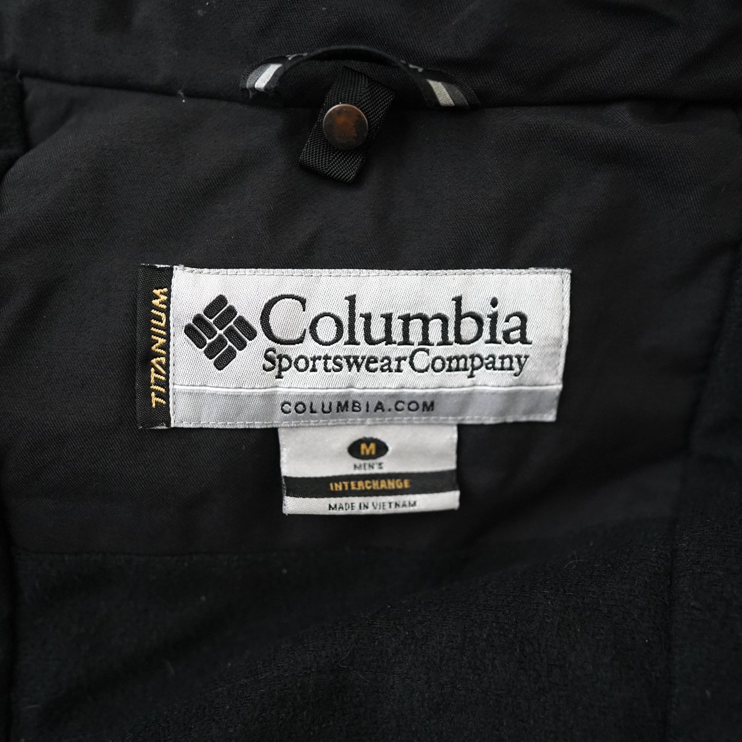 Columbia nylon jacket