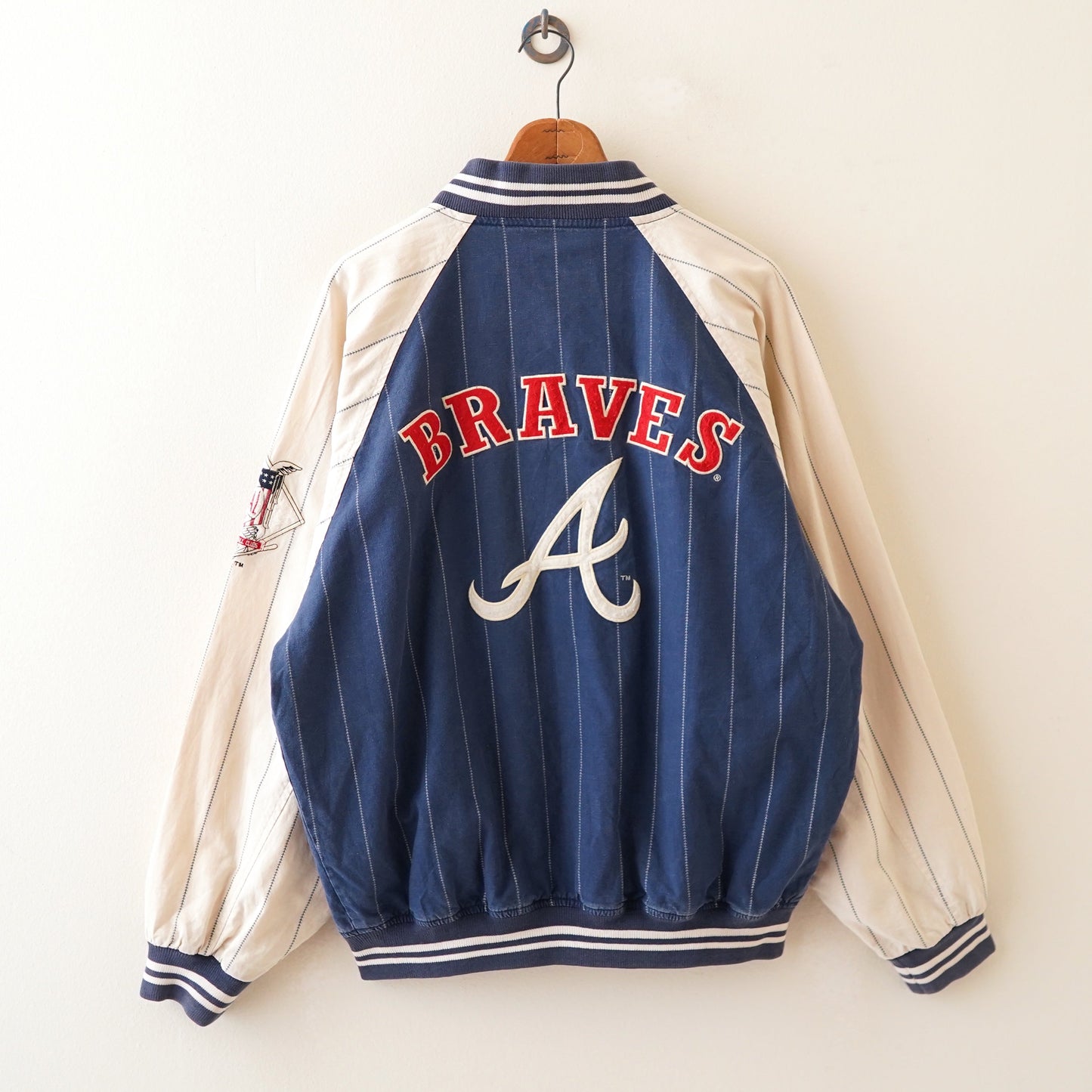 MLB Atlanta Braves reversible jacket