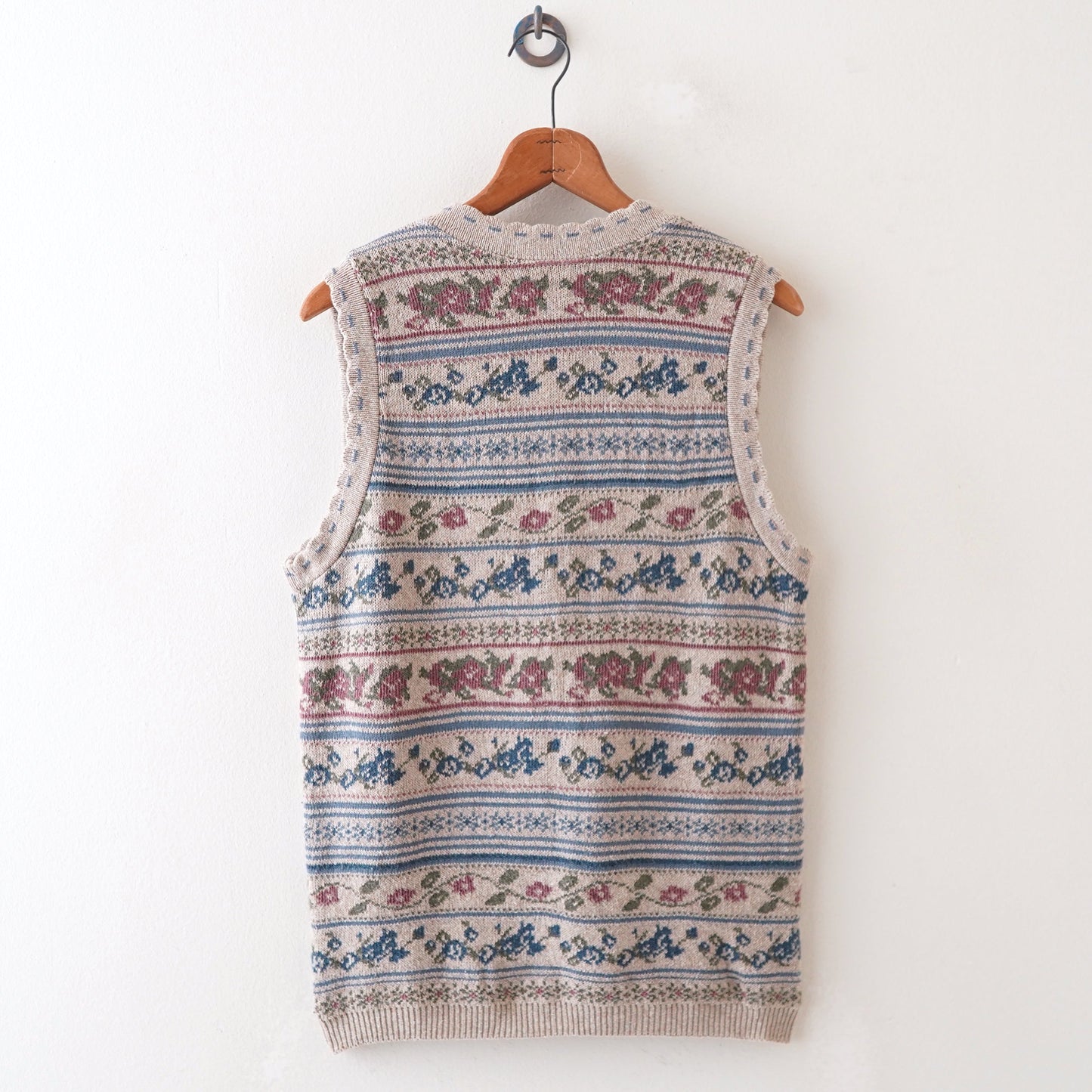 Spirit flower knit vest