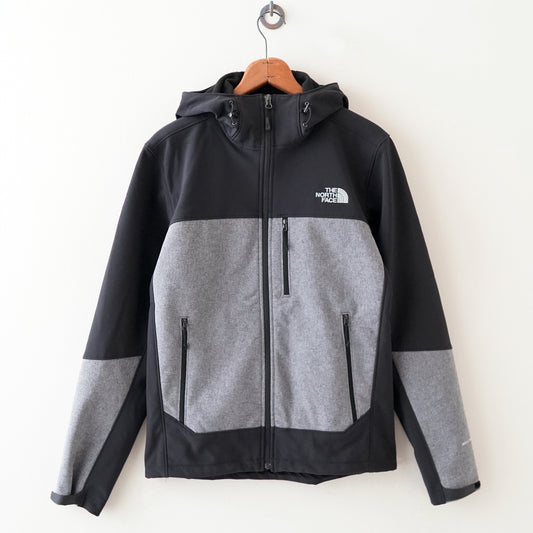 THE NORTH FACE softshell jacket