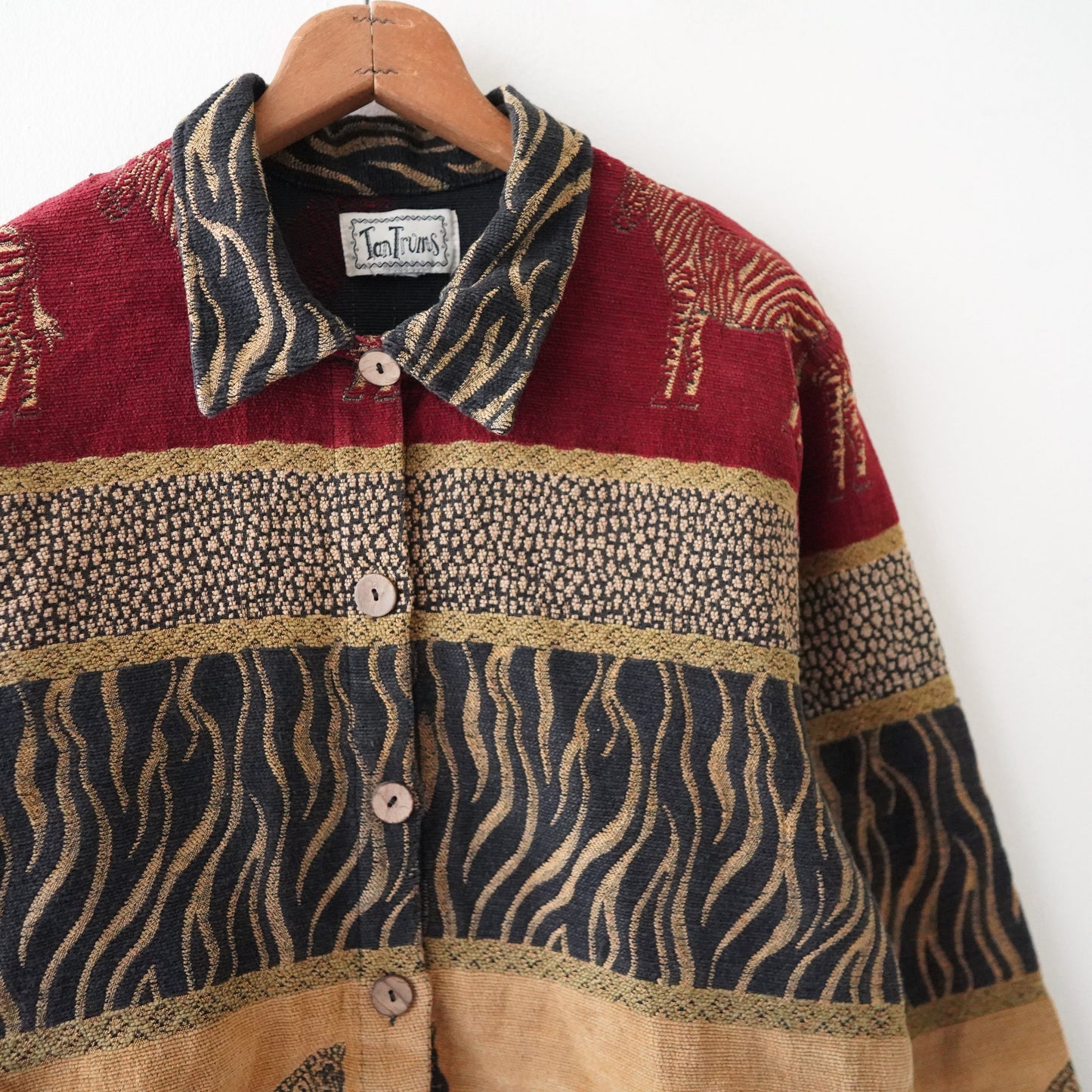 90s animal design long shirt