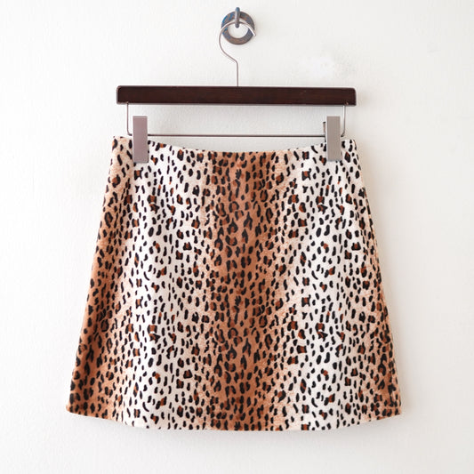 leopard mini skirt