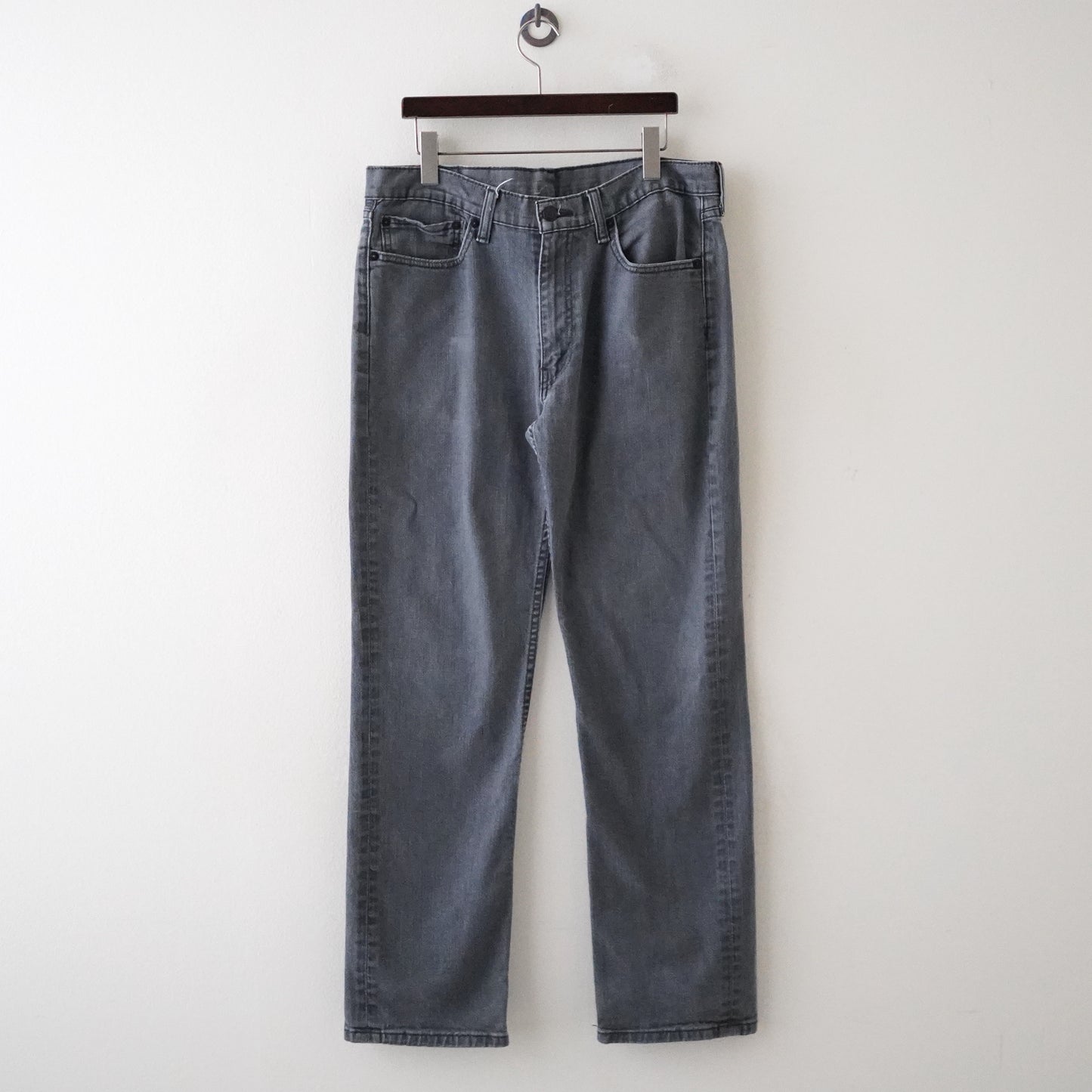 Levi's 514 denim pants