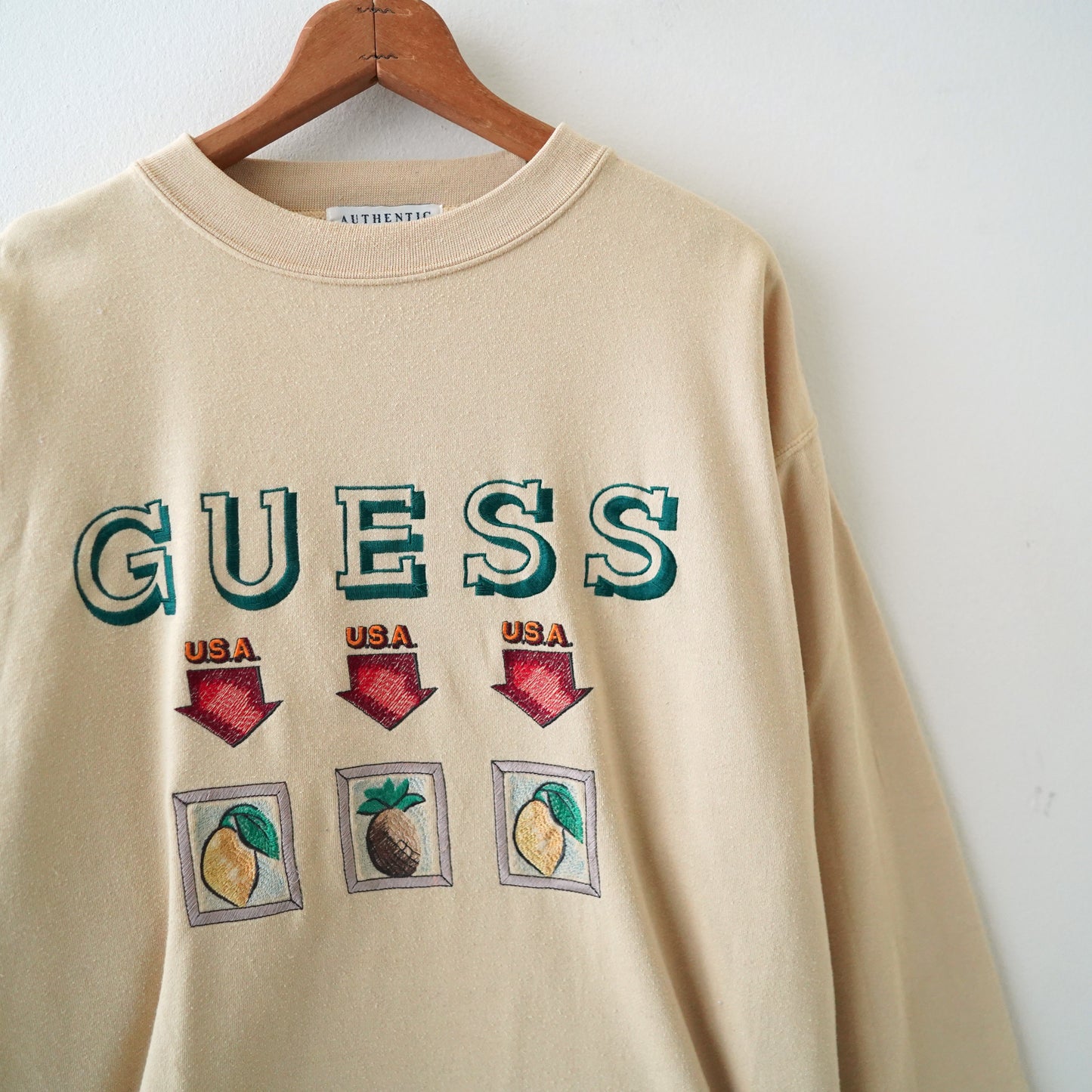 GUESS sweat