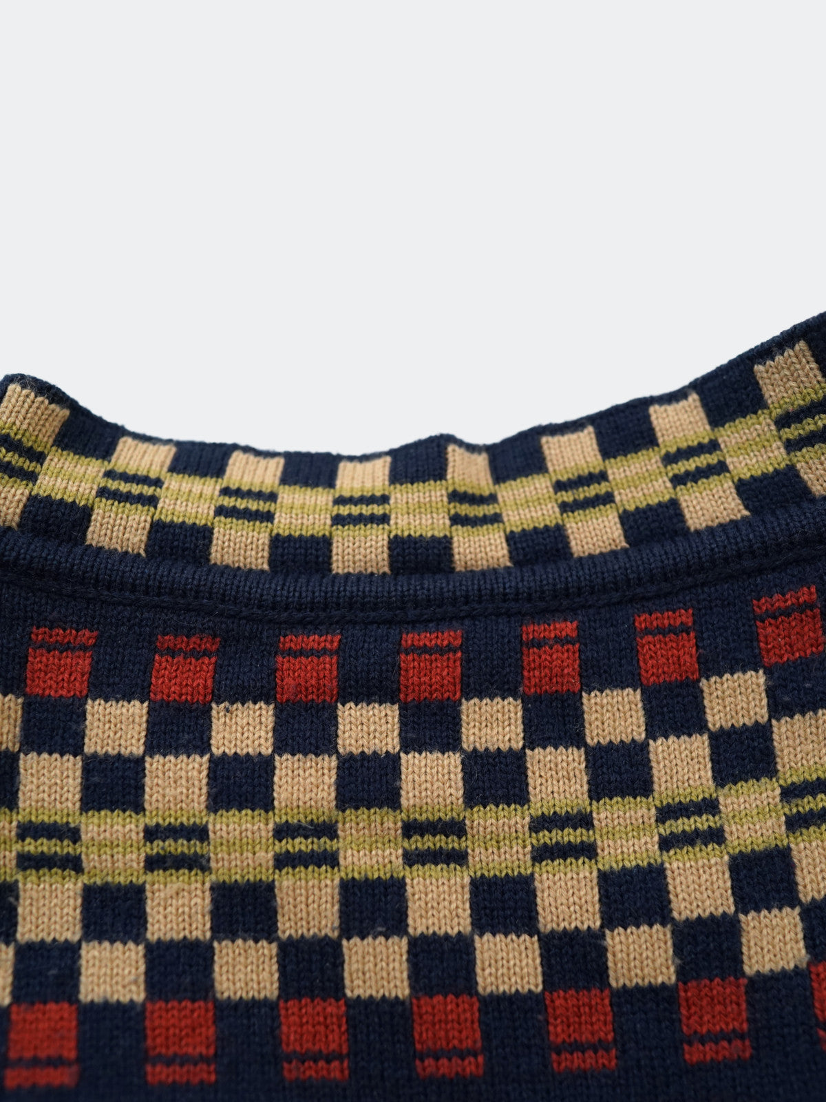 O'NEILL pattern sweater