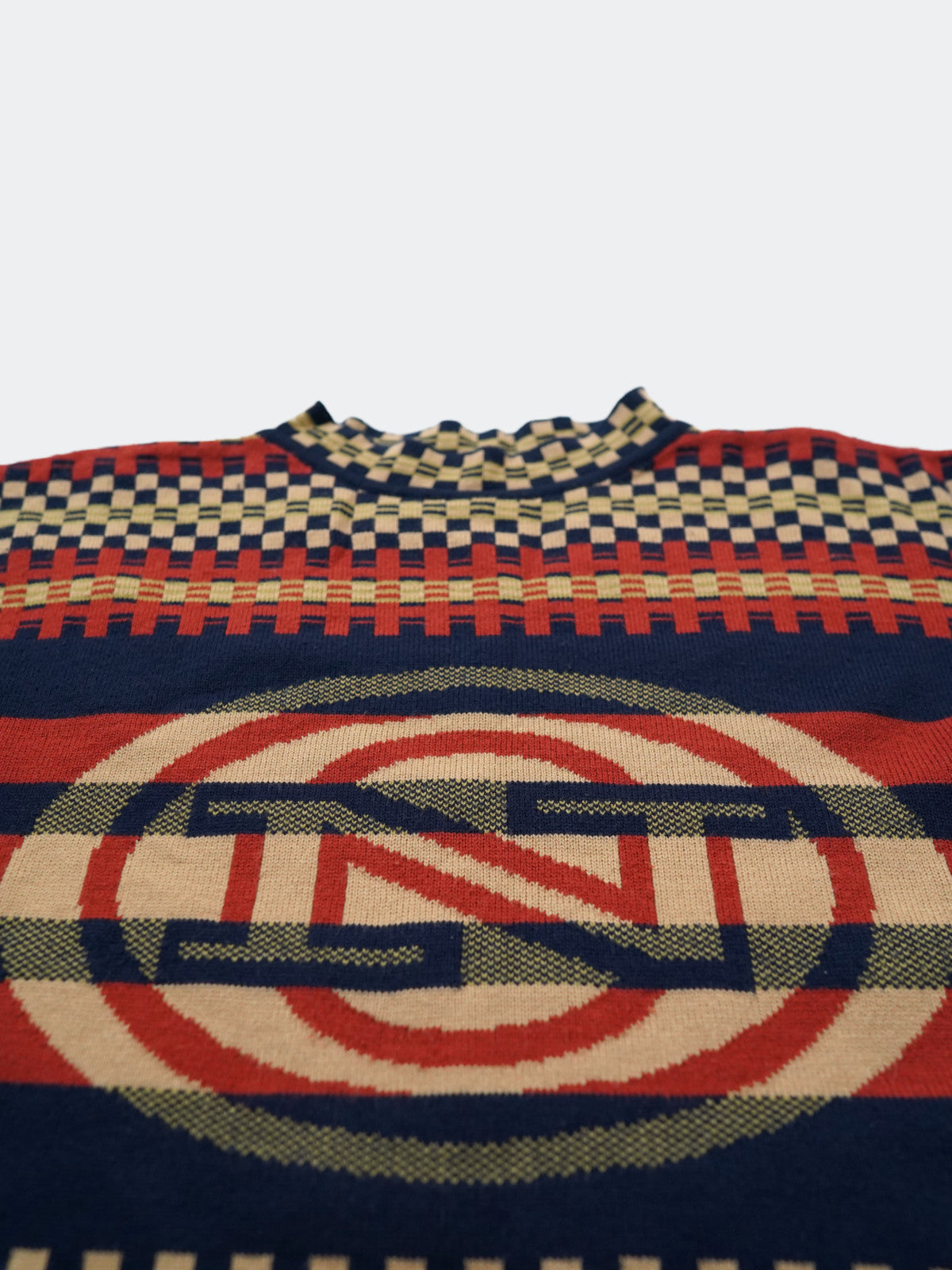 O'NEILL pattern sweater