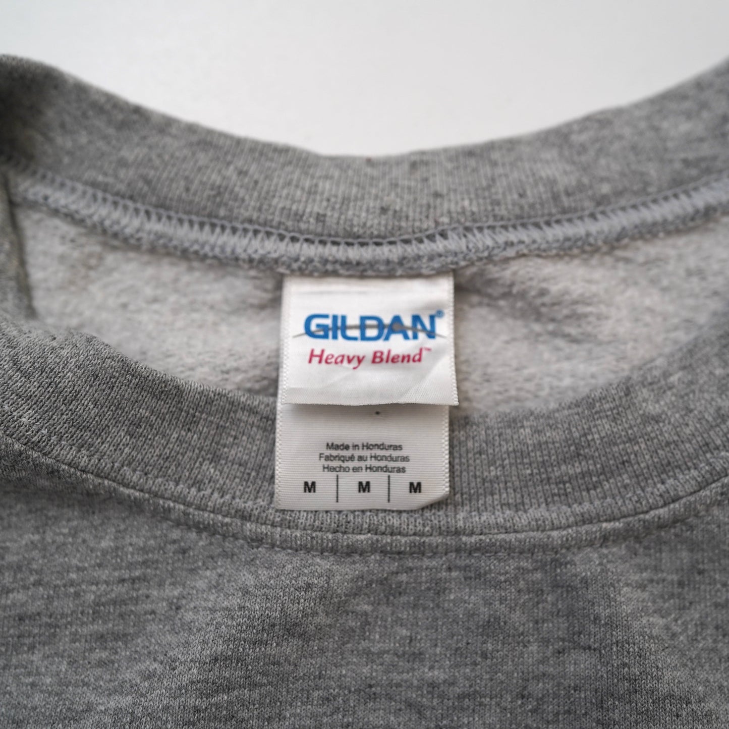 GILDAN letter sweat