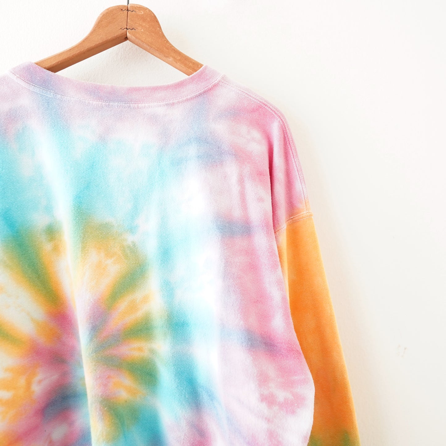 tie die sweat