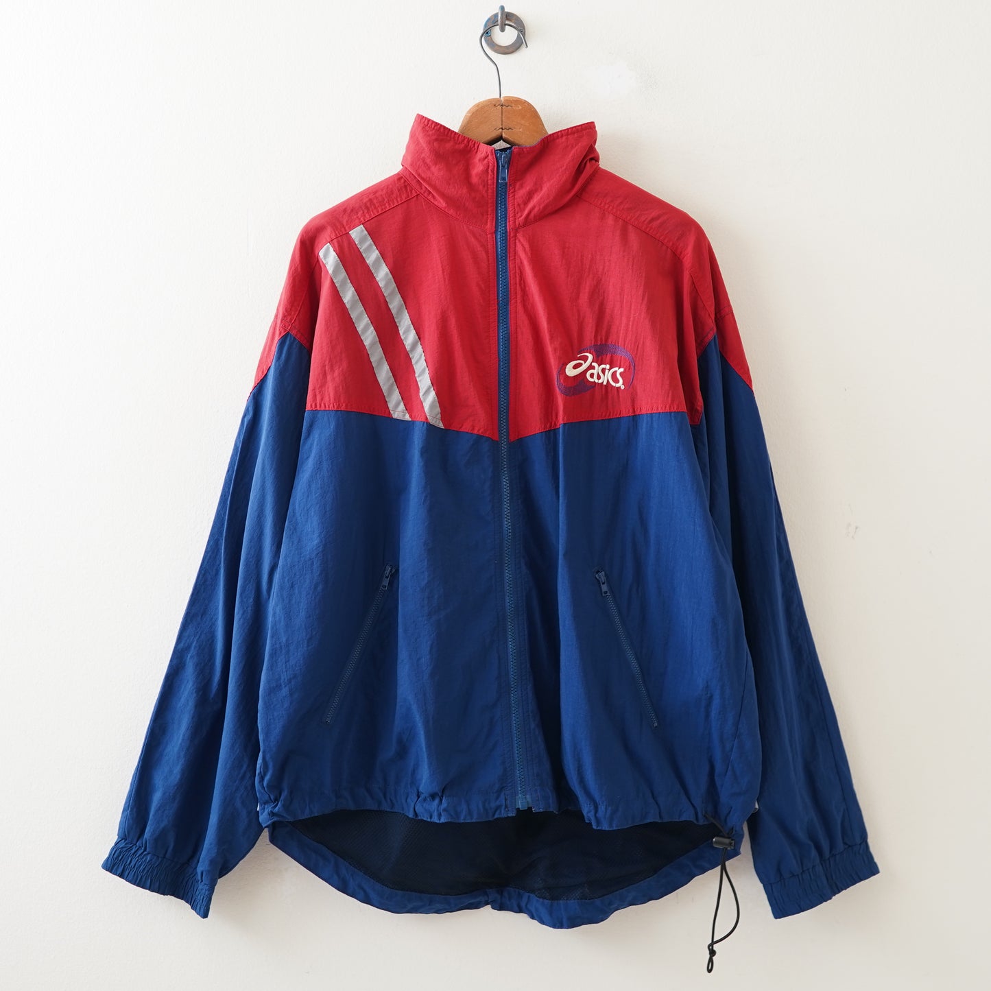 asics nylon jacket