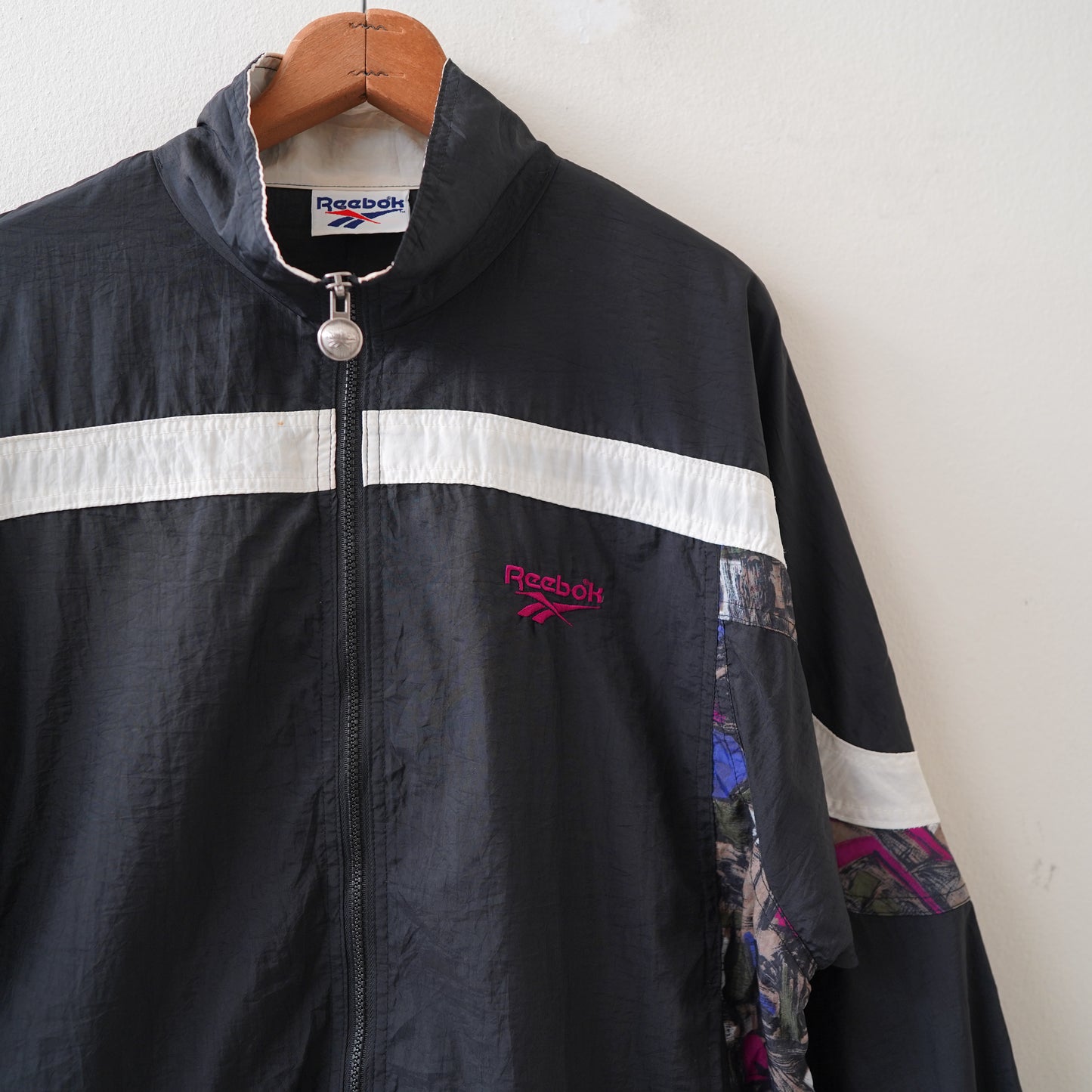 90s Reebok nylon jacket