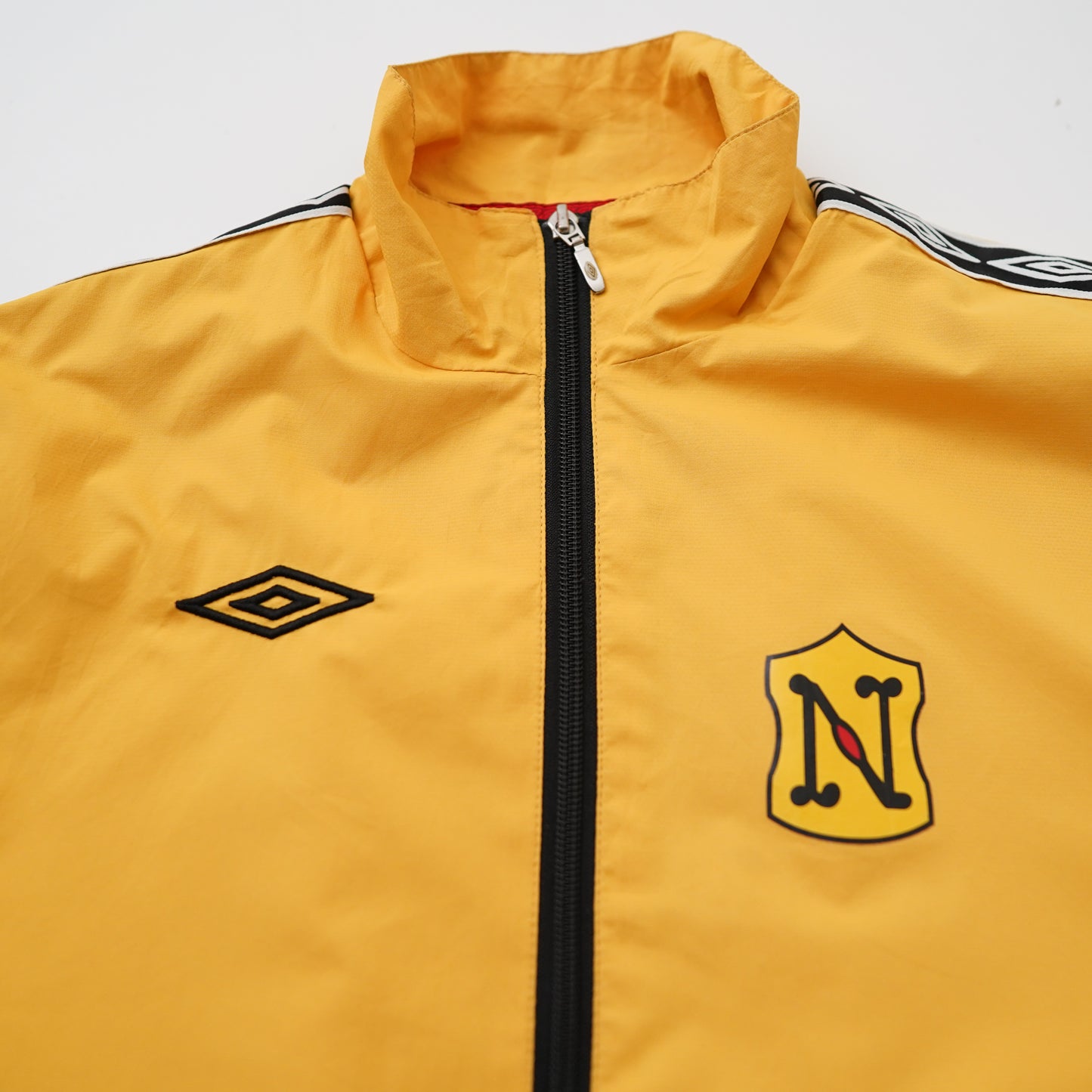 UMBRO track jacket