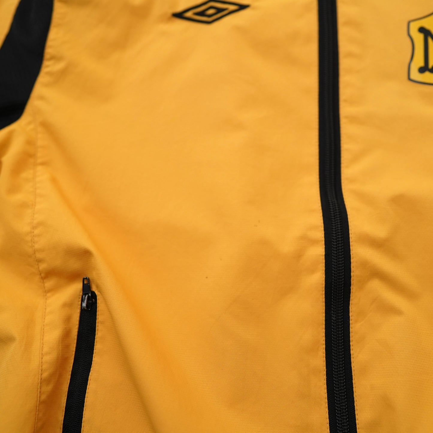 UMBRO track jacket