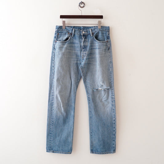 Levi's 501 denim pants