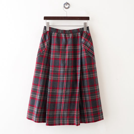 check skirt