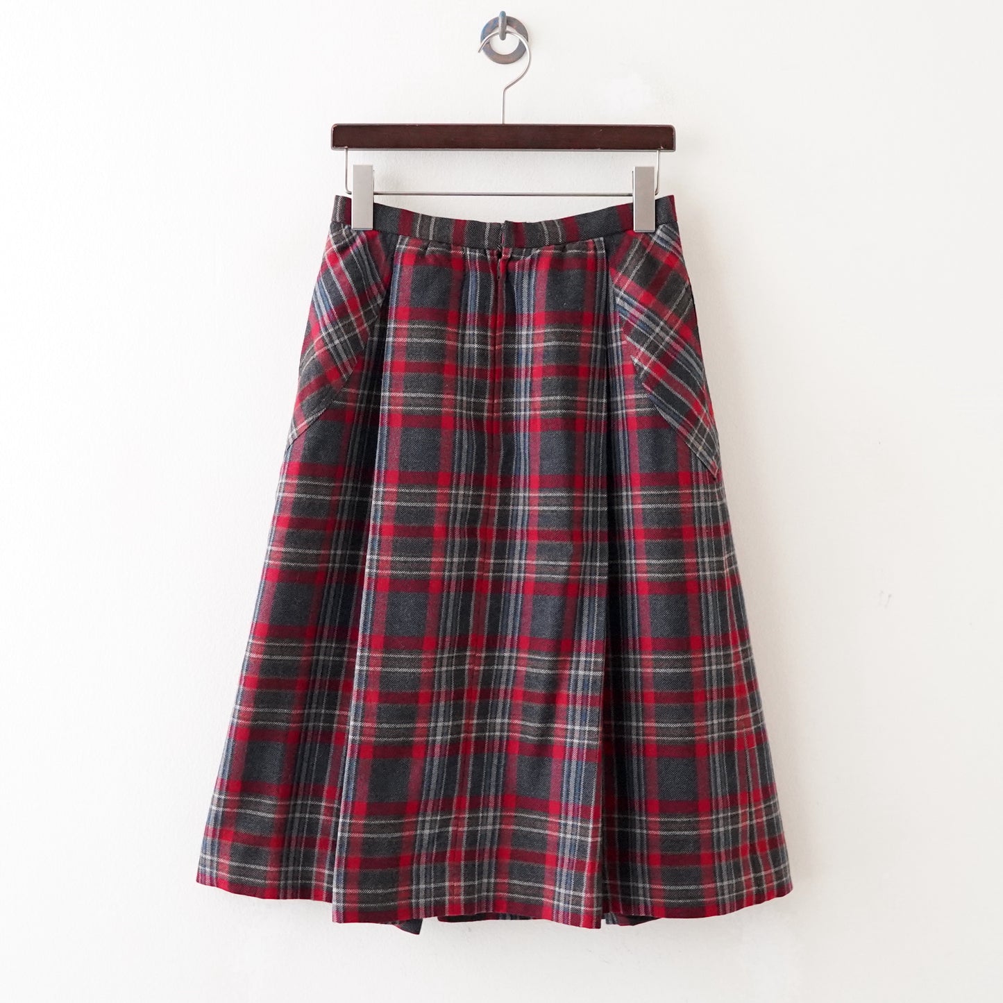 check skirt