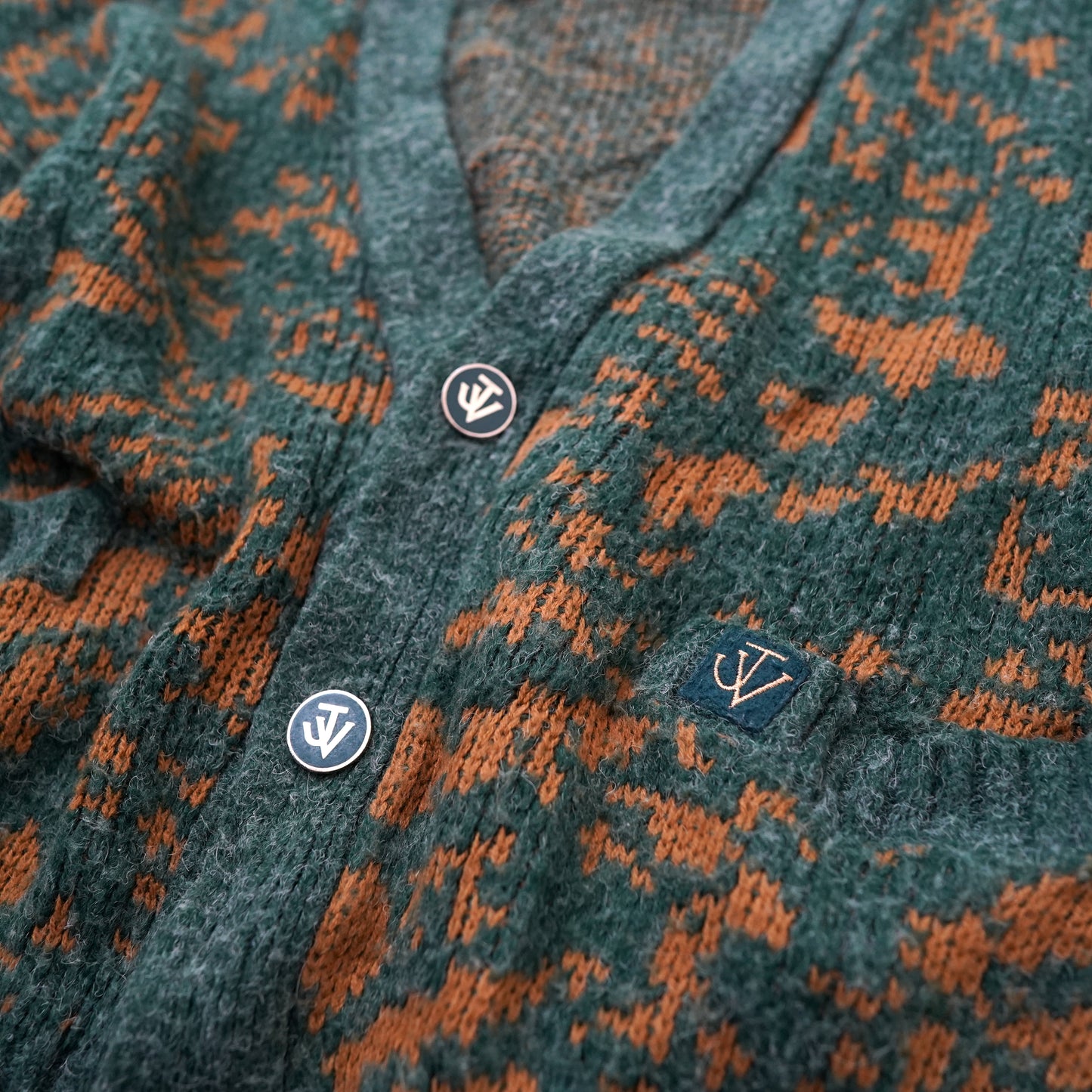 design cardigan