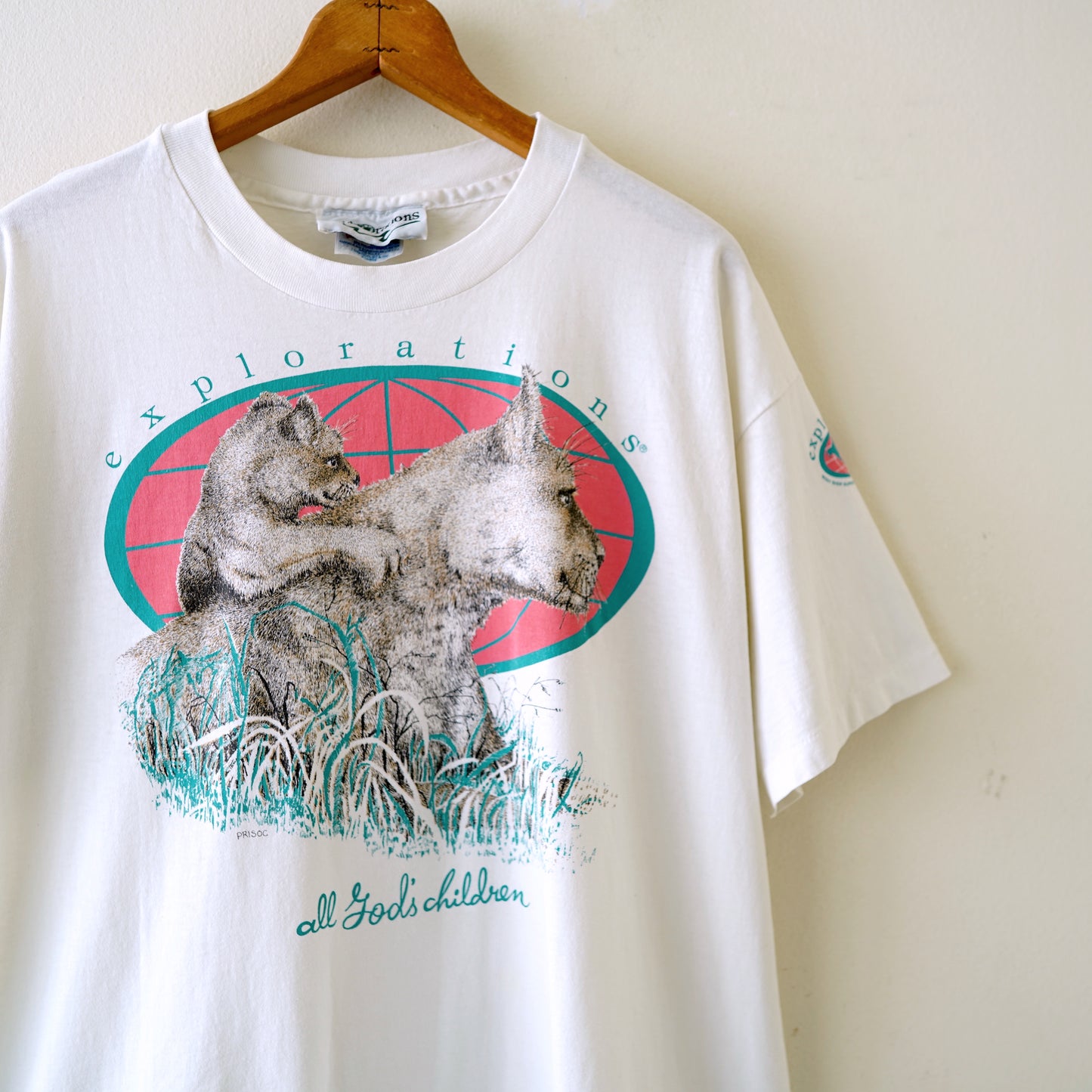 90s Hanes animal print tee