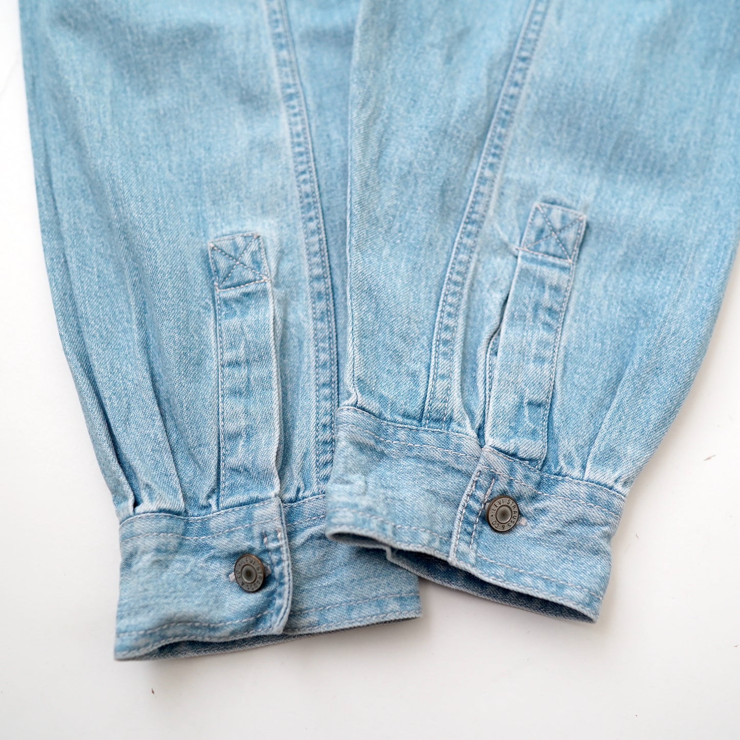 Levi's design denim long shirt