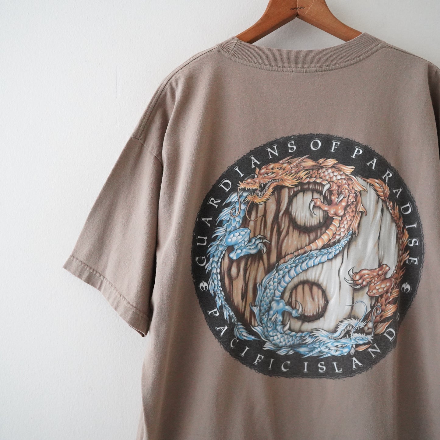 90s dragon tee