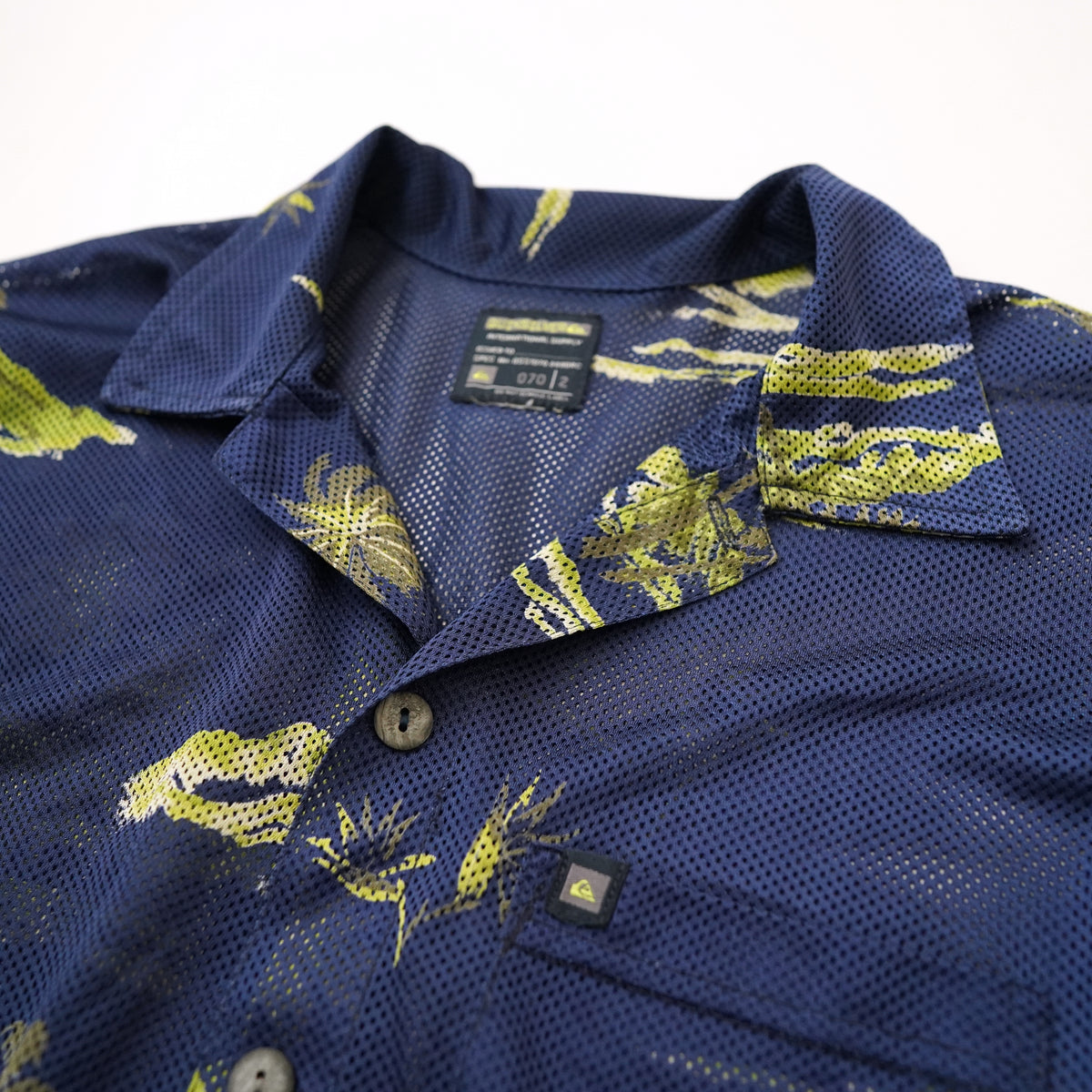 hollow aloha shirt