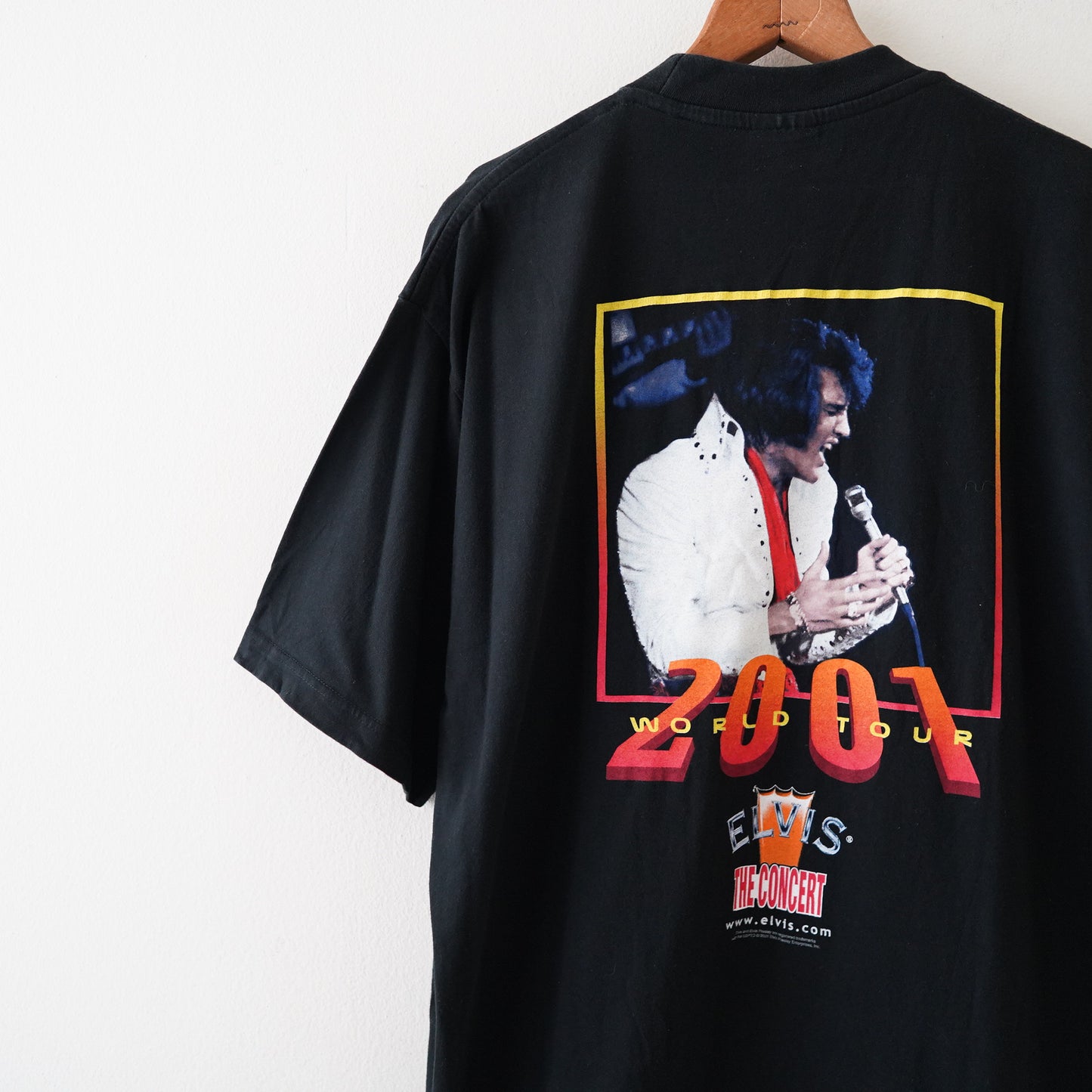 00s ELVIS tee