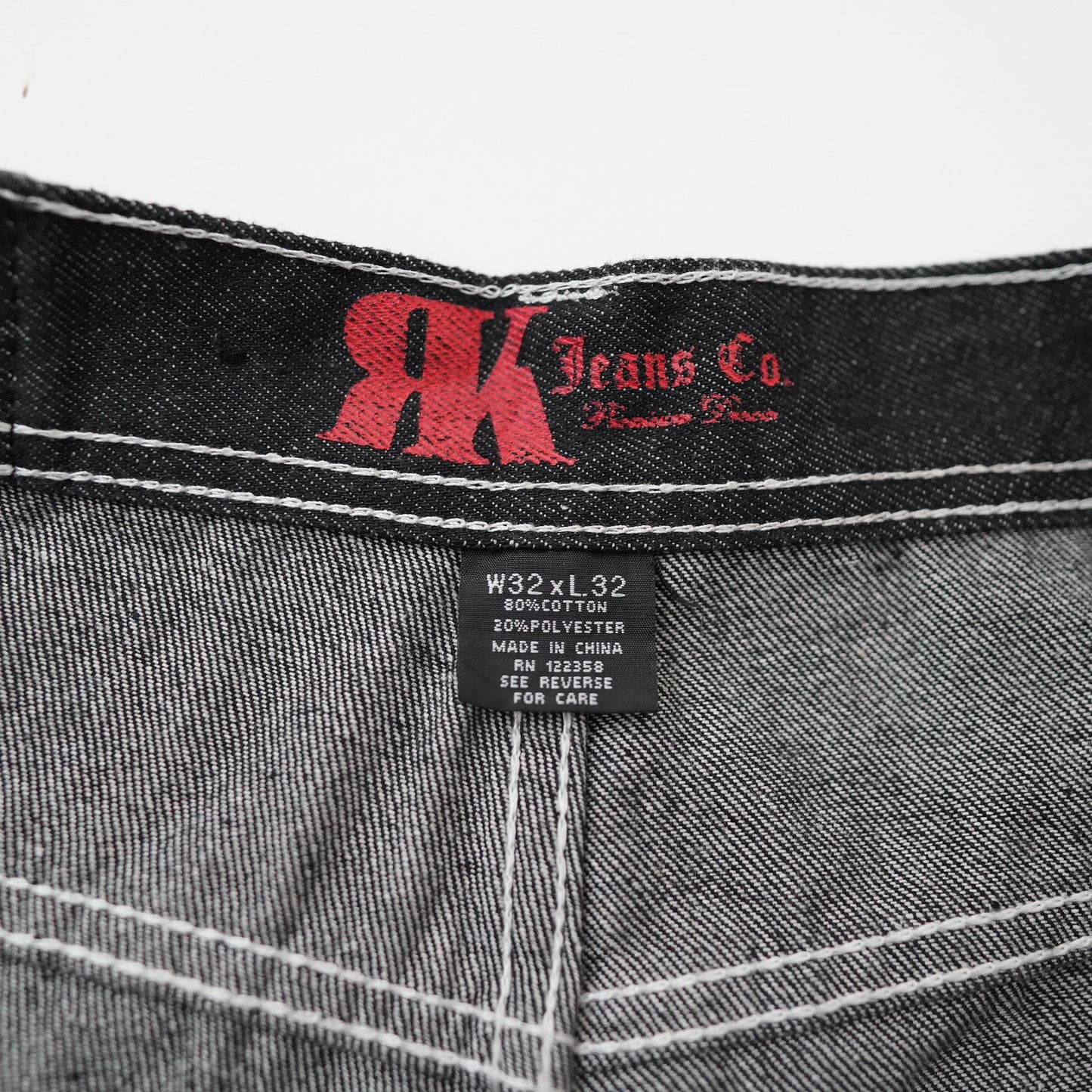 contrast stitching denim pants