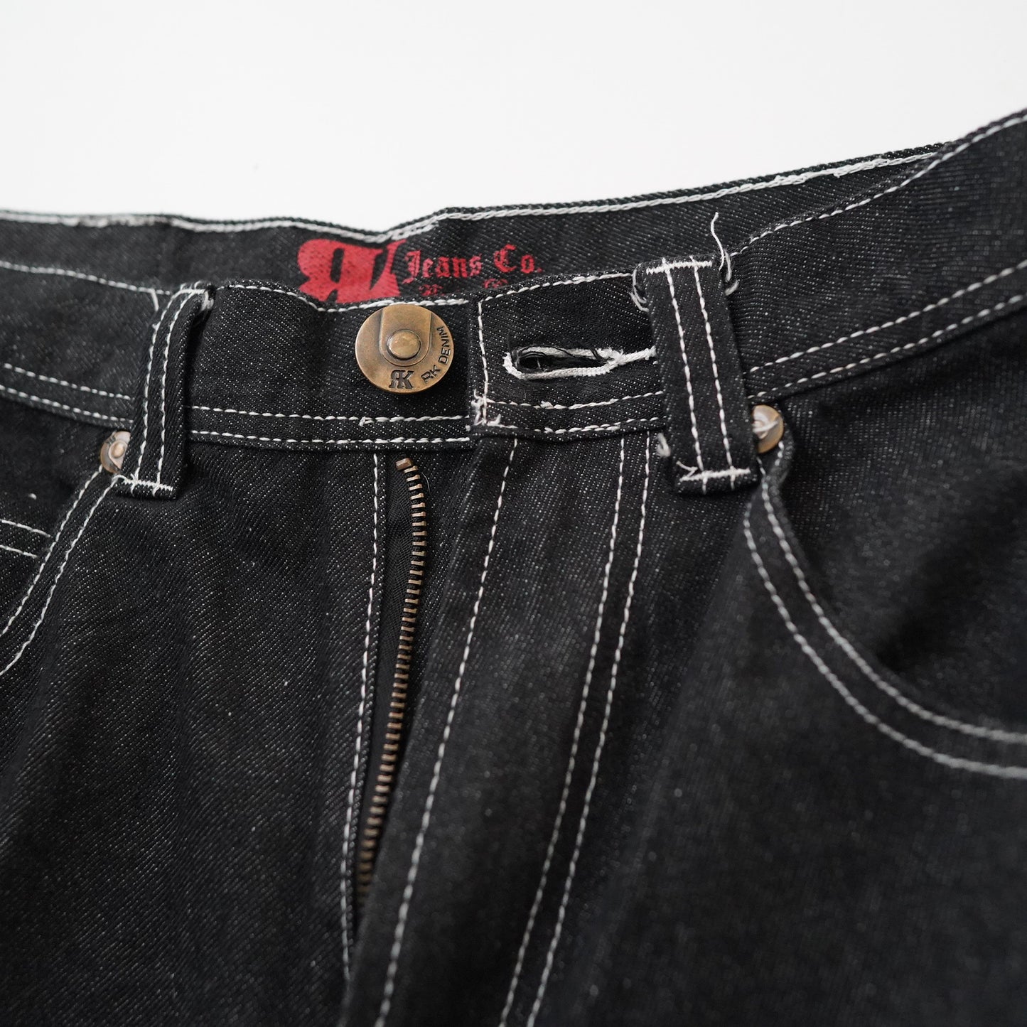 contrast stitching denim pants