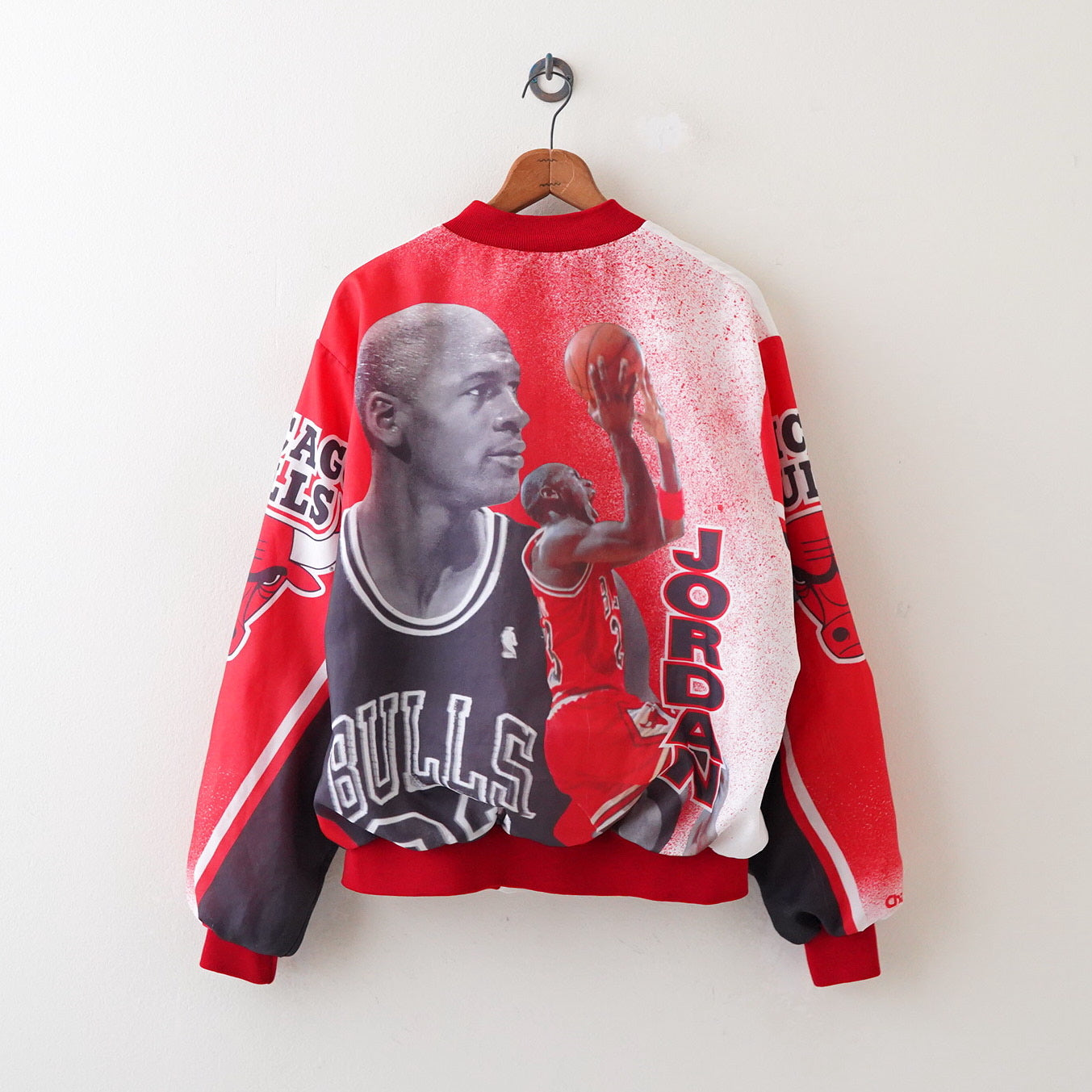 90s Chalk Line BULLS Jordan jacket