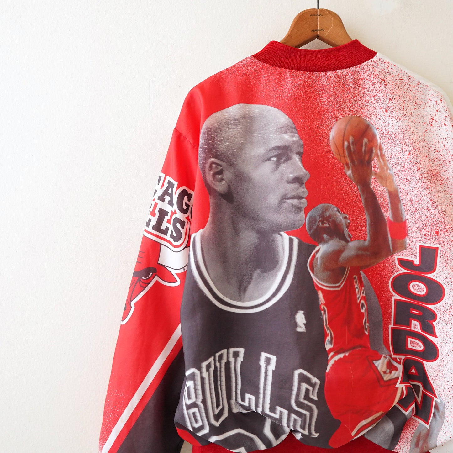 90s Chalk Line BULLS Jordan jacket