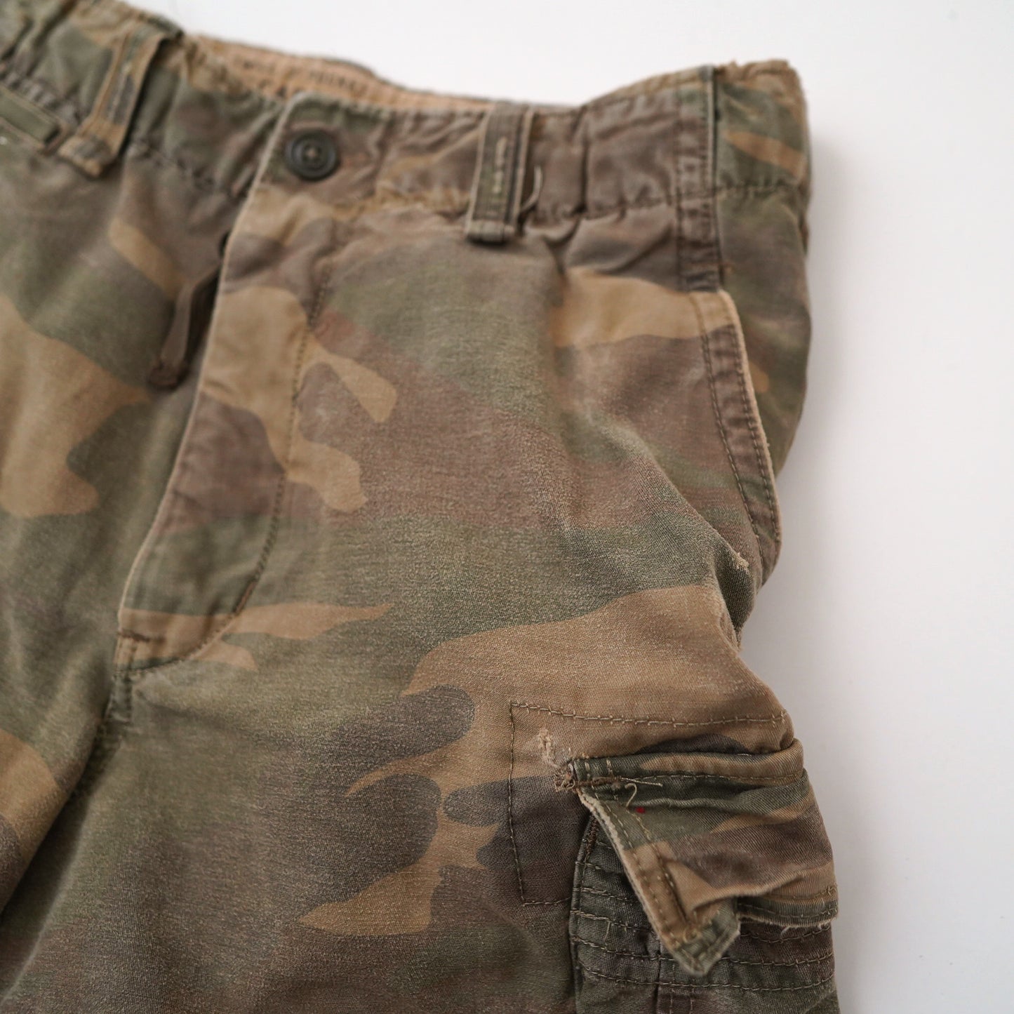 00s Abercrombie & Fitch military short pants