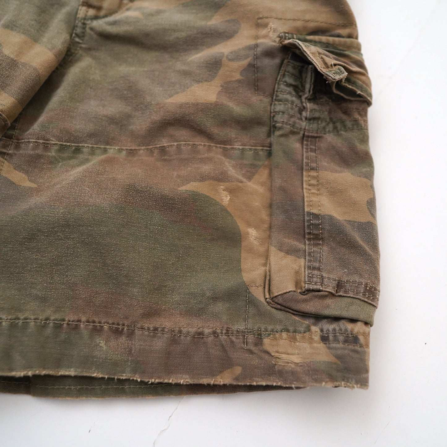 00s Abercrombie & Fitch military short pants