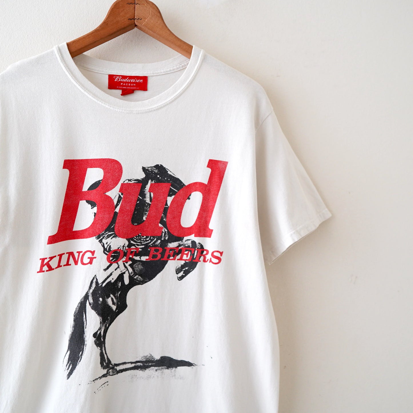 Budweiser tee