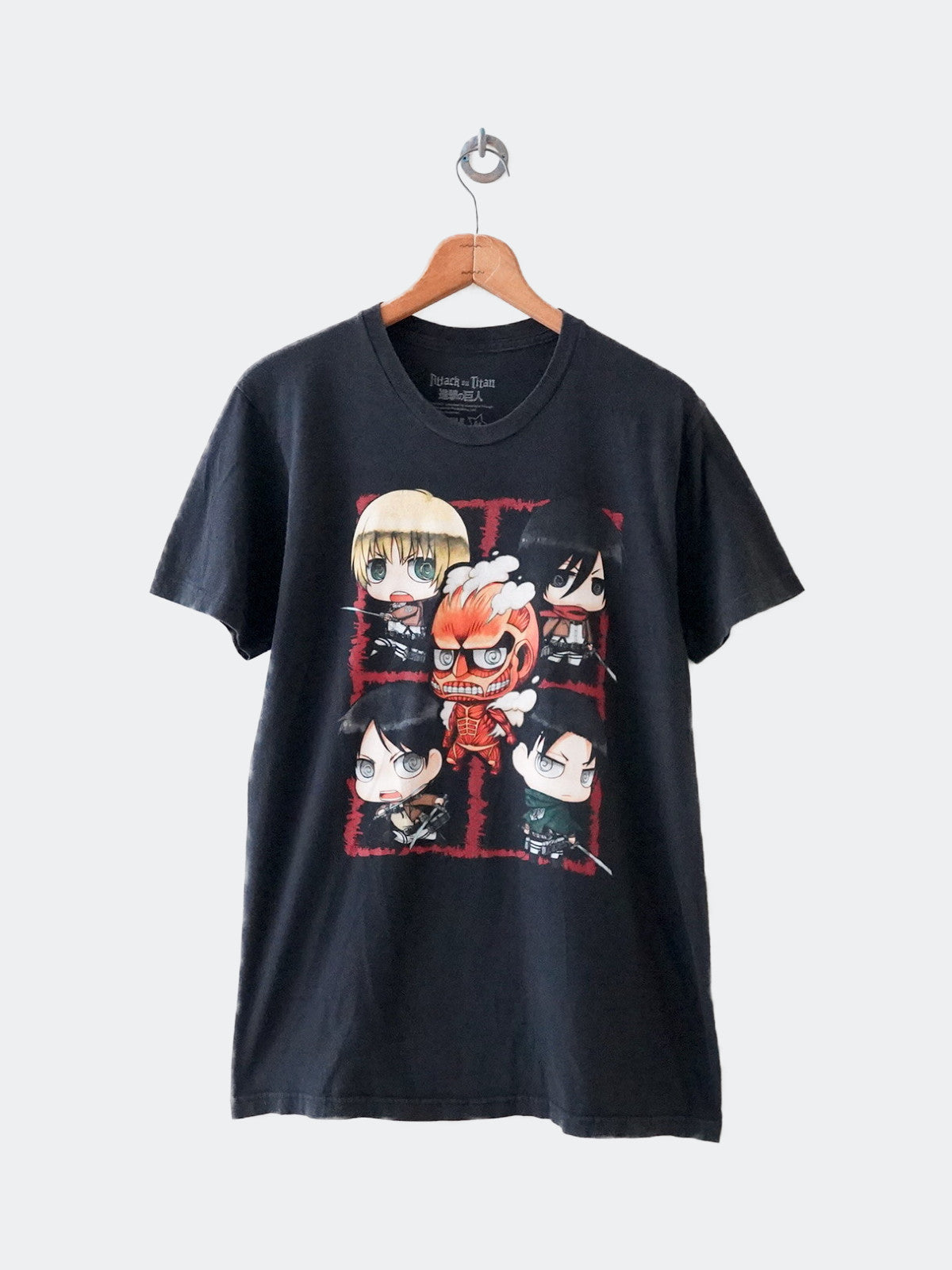 進撃の巨人 tee
