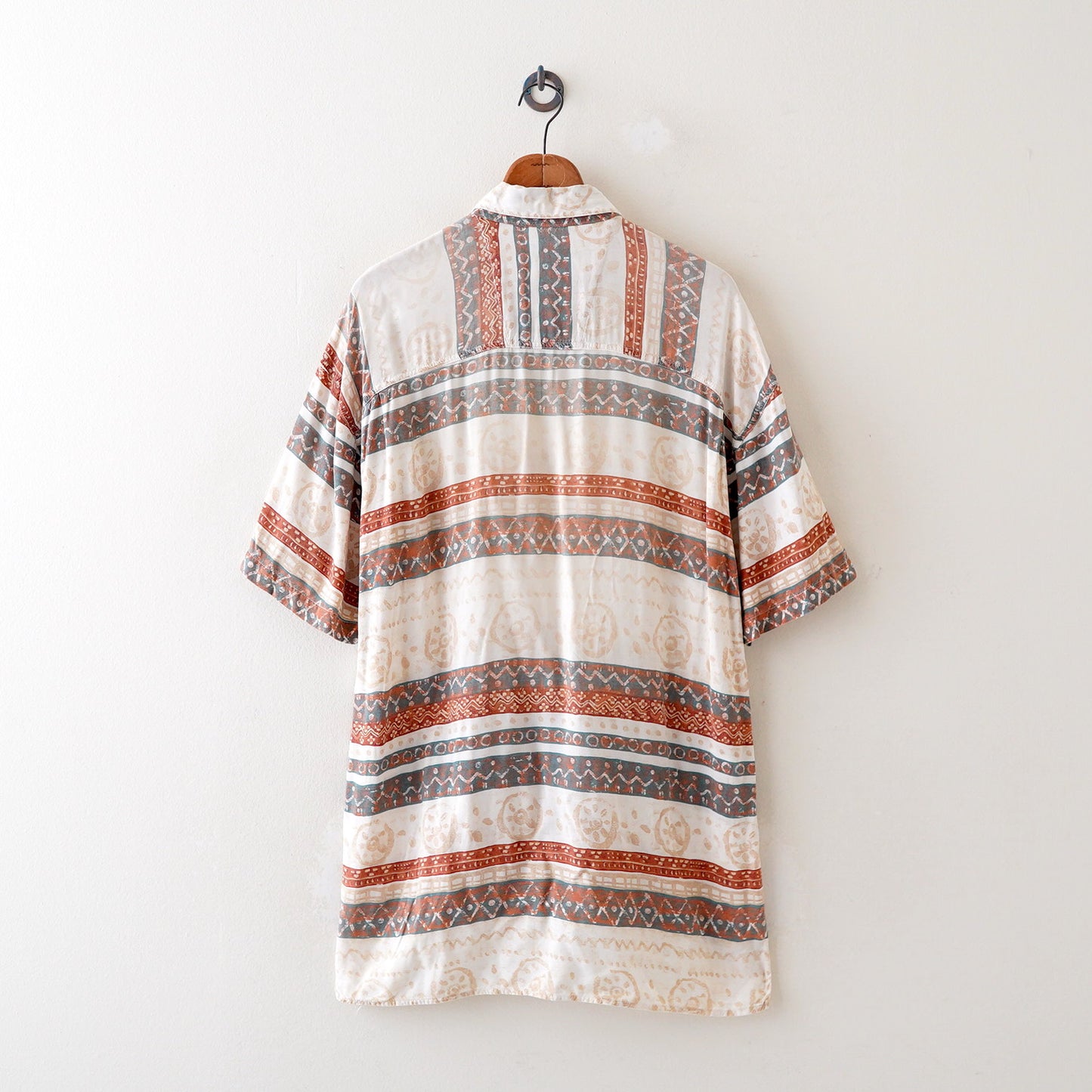 pattern half shirt